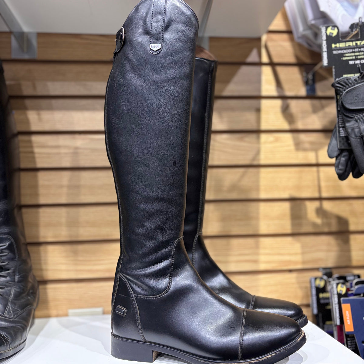 Used 9R Black Horze Rover Tall Boots