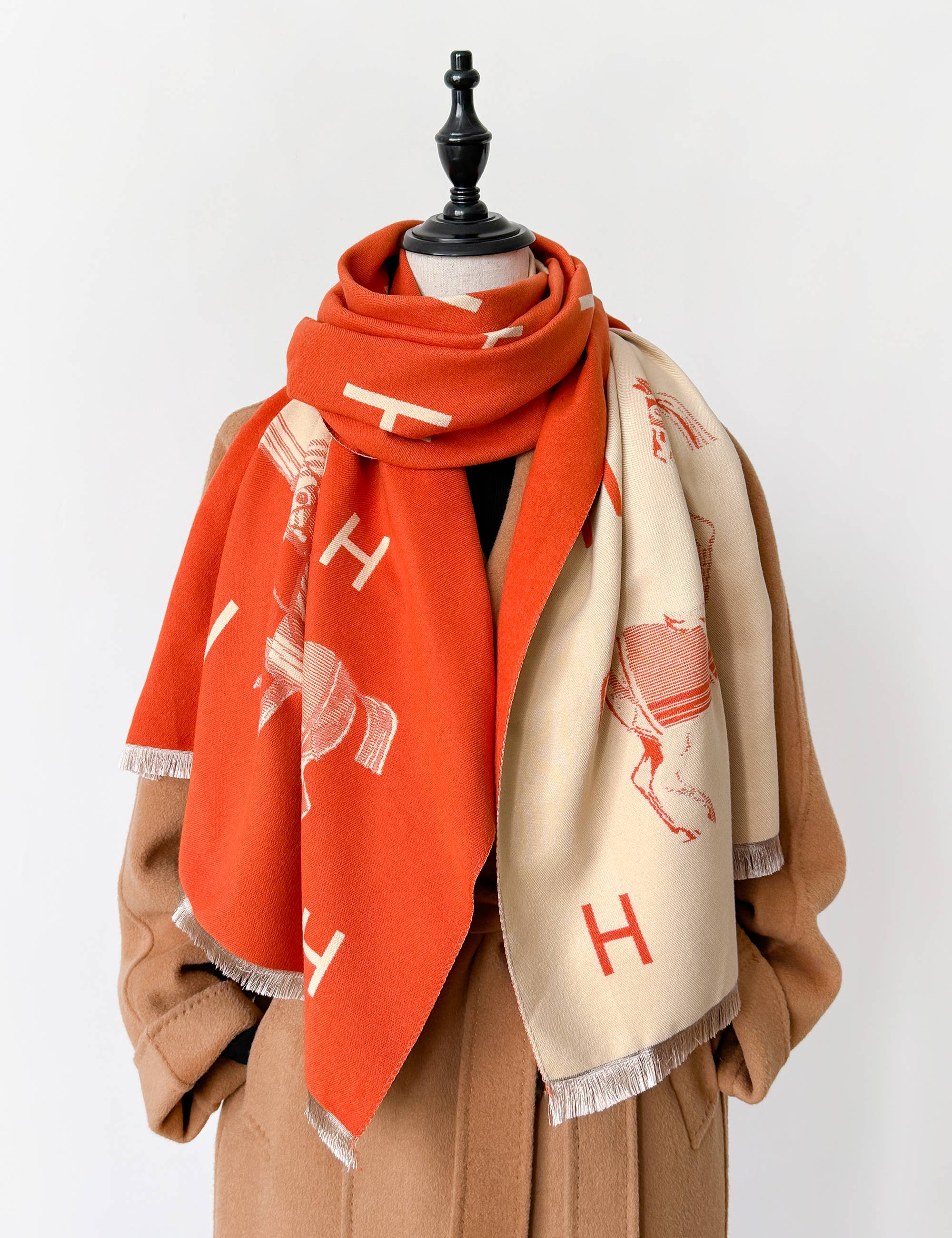 Winding River - Equestrian Orange / Cream Stable Reversible Wrap