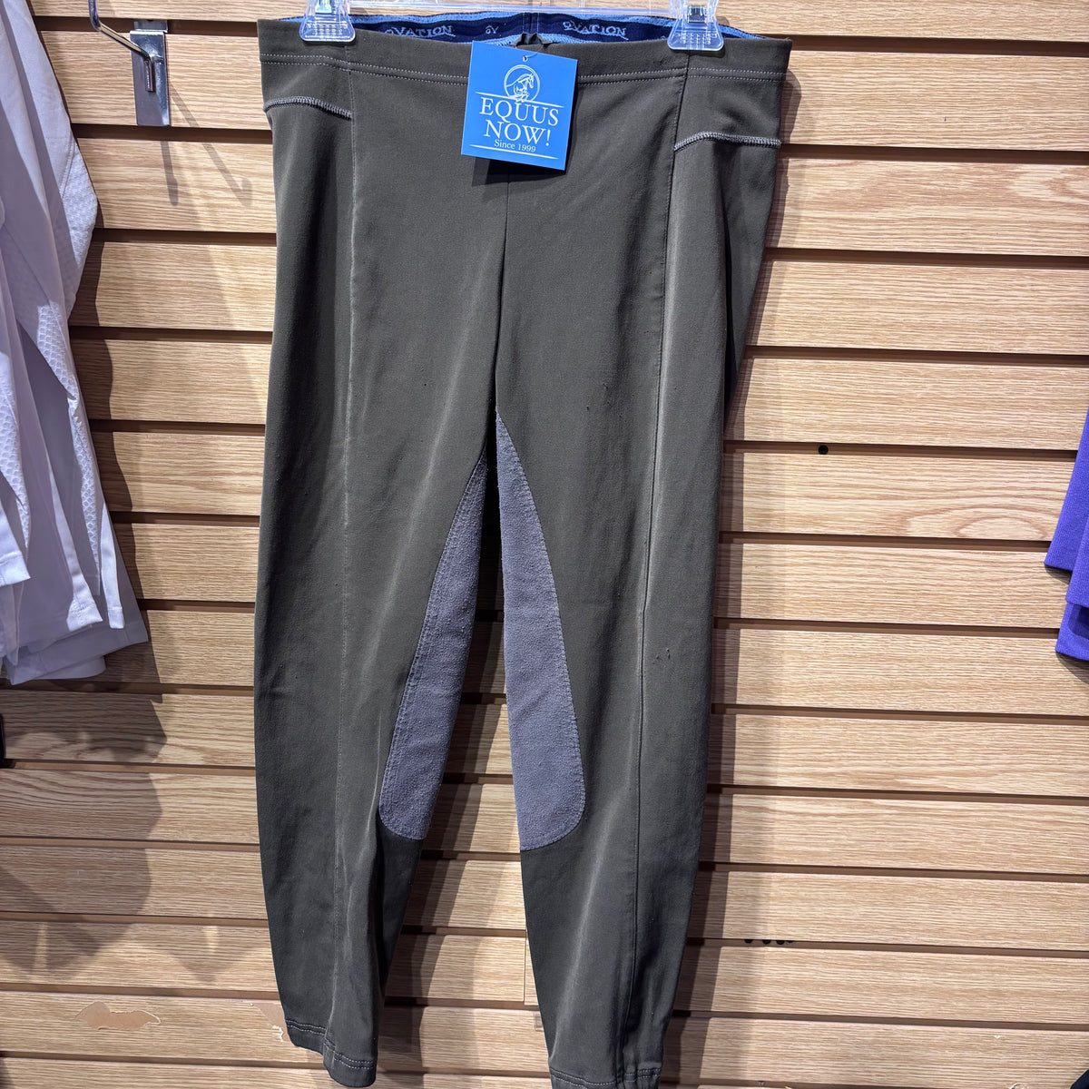 Used 32R Olive Ovation Full Seat Breeches