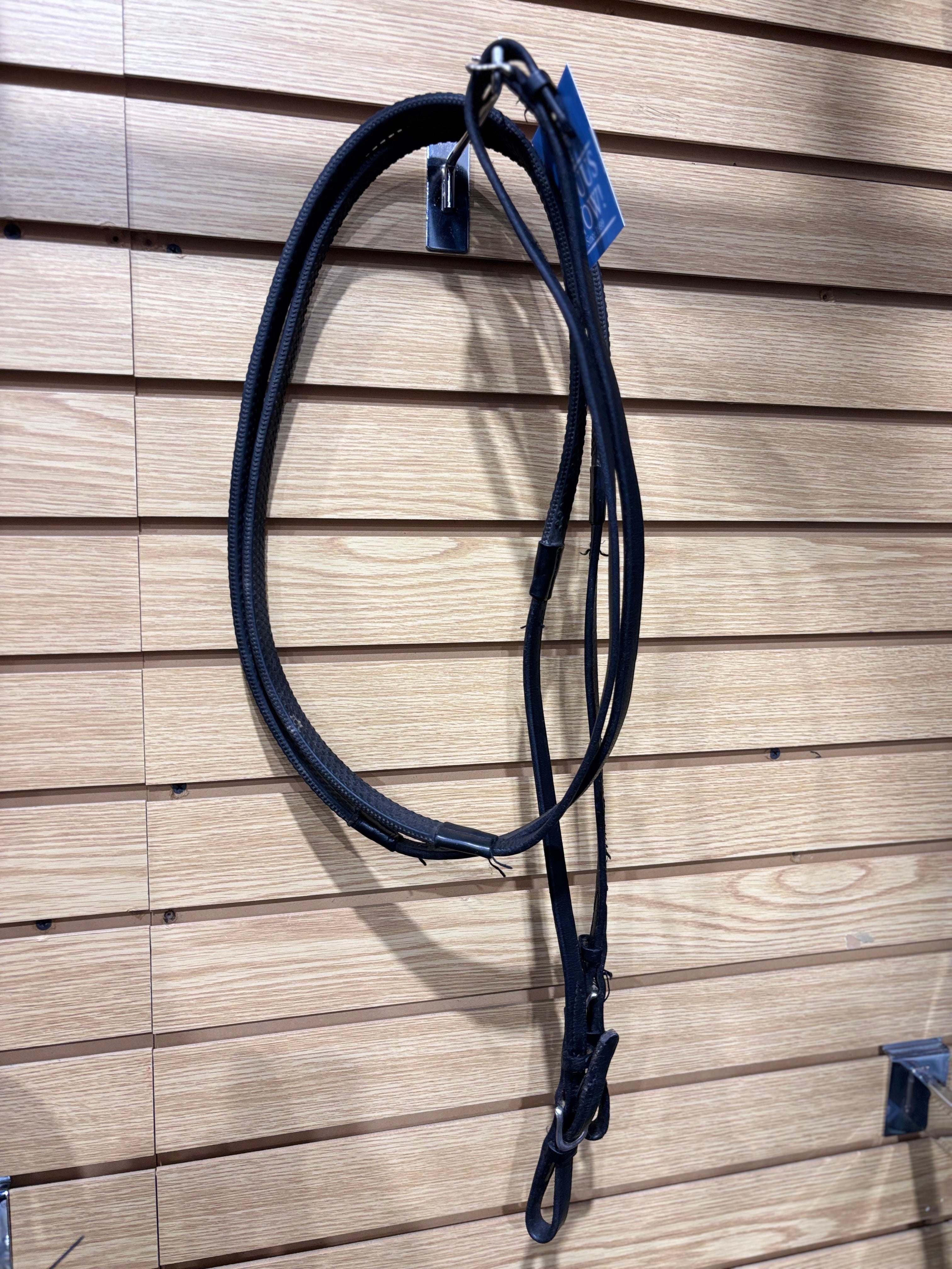 Used 62" Tory Rubber Grip Reins Black