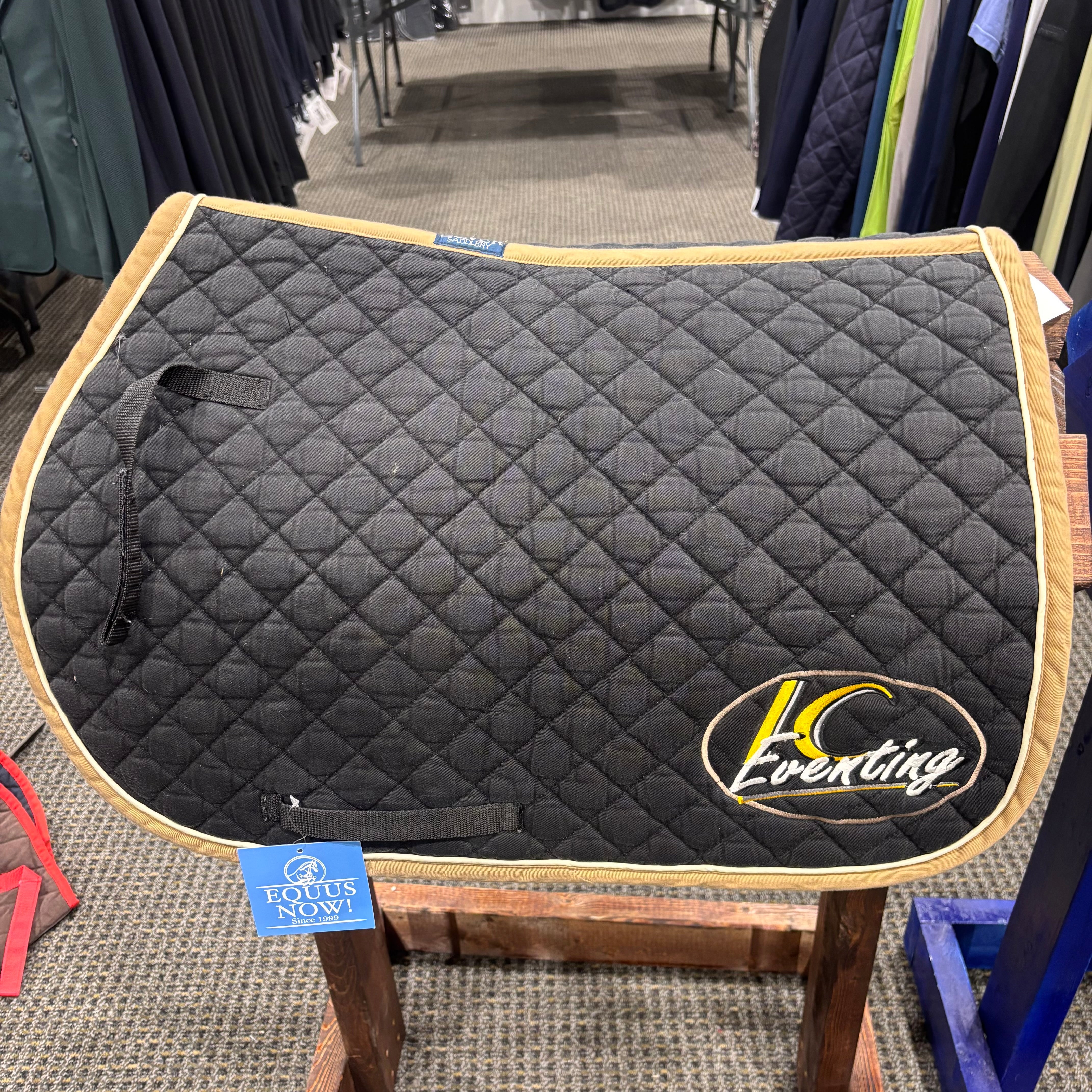 Used Black/Tan Dover Saddle Pad