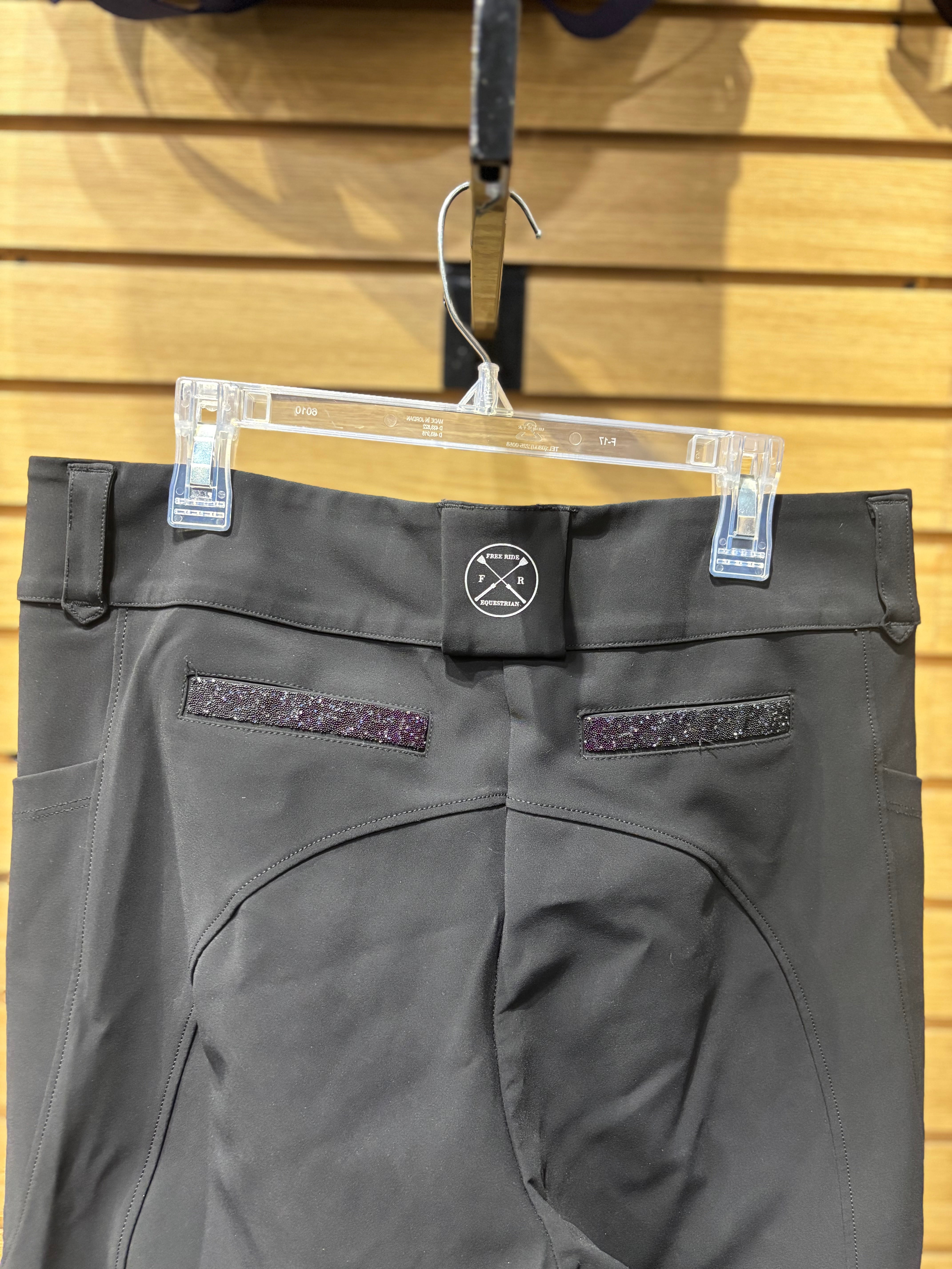 Used Free Ride Equestrian 32 Black Knee Patch Breeches