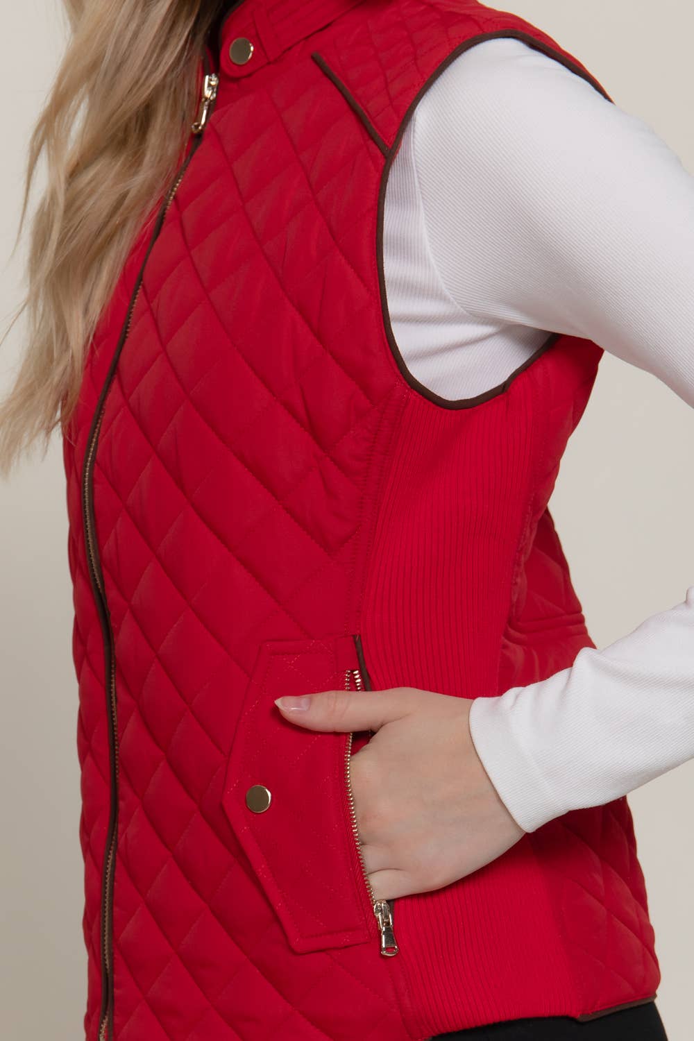 Quilted Padding Vest w/ Suede Piping