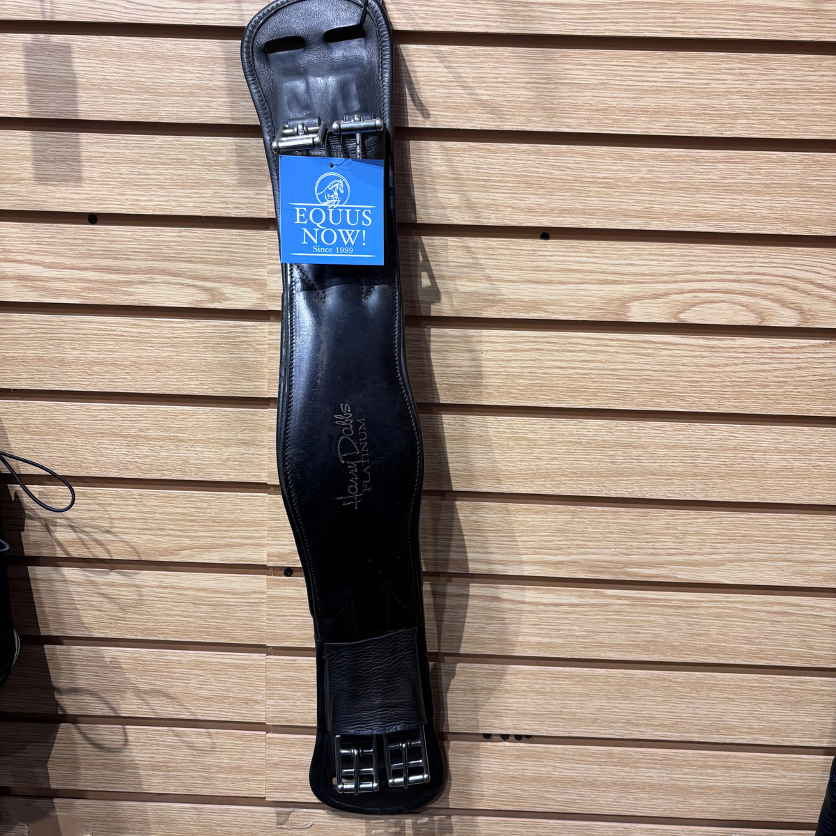 Used Harry Dabbs Platinum Curved 24" Dressage Girth