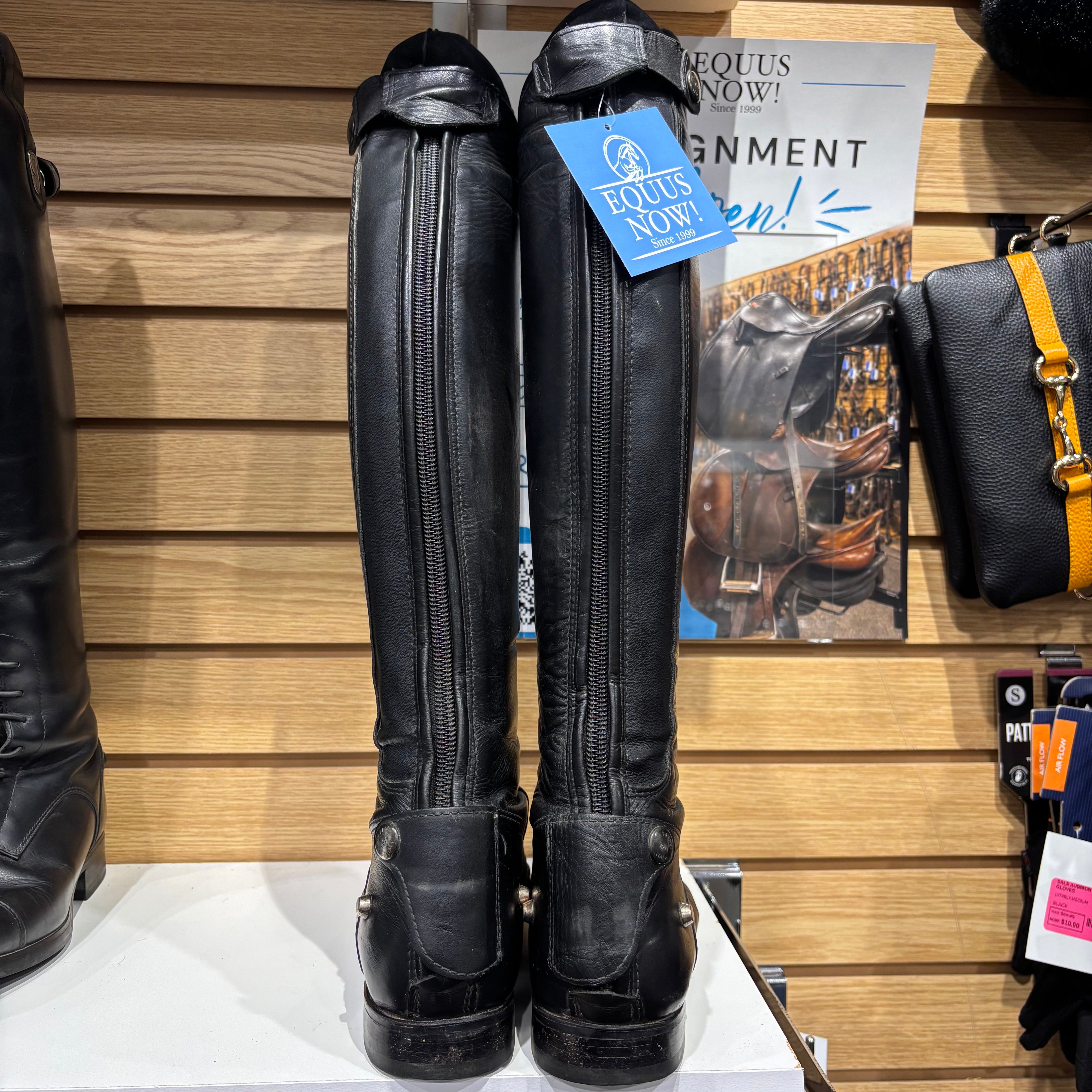 Used 39 R XS Black Fabbri Field Boots