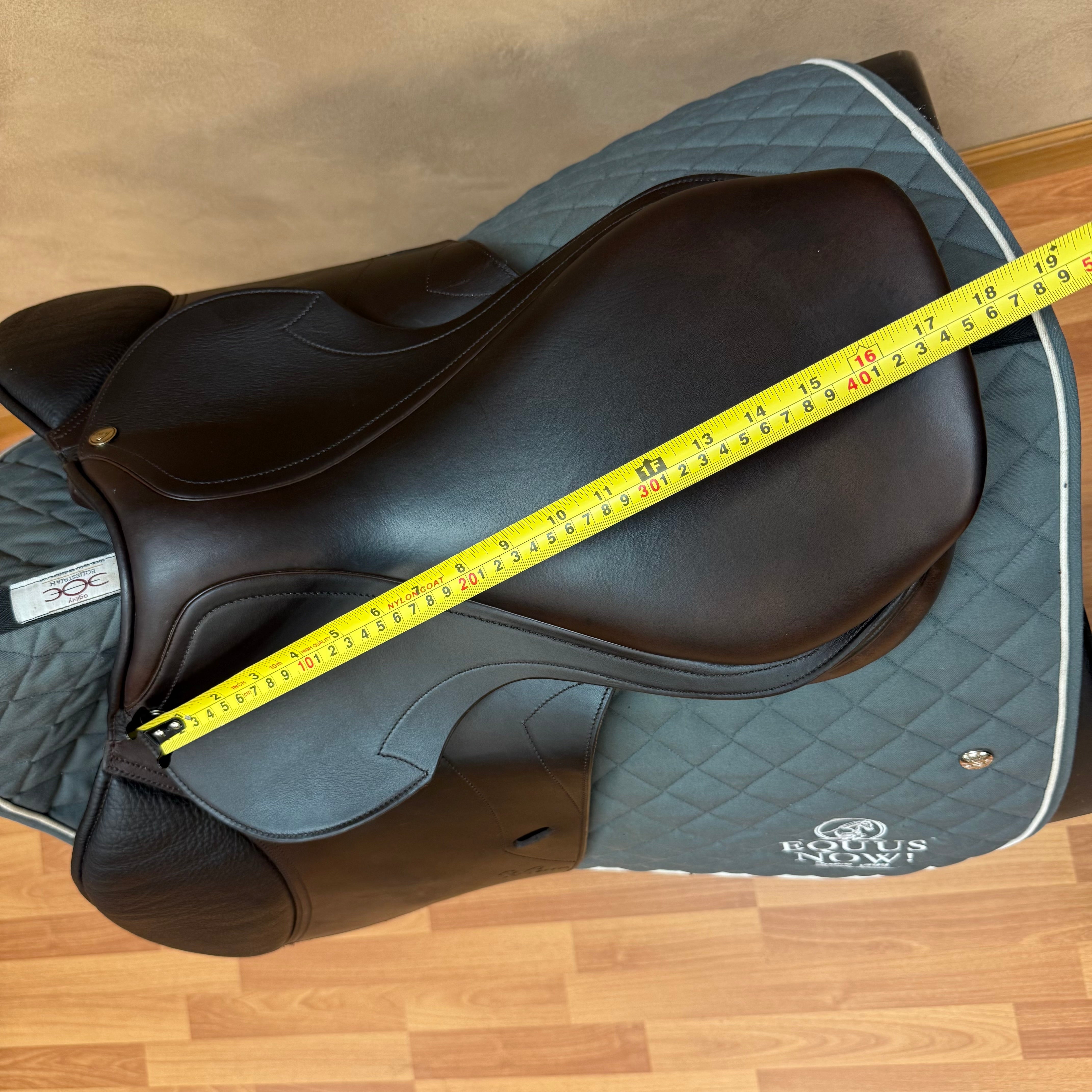 Used Pessoa Gen X Prestige Jump Saddle 17.5" Adjustable Tree