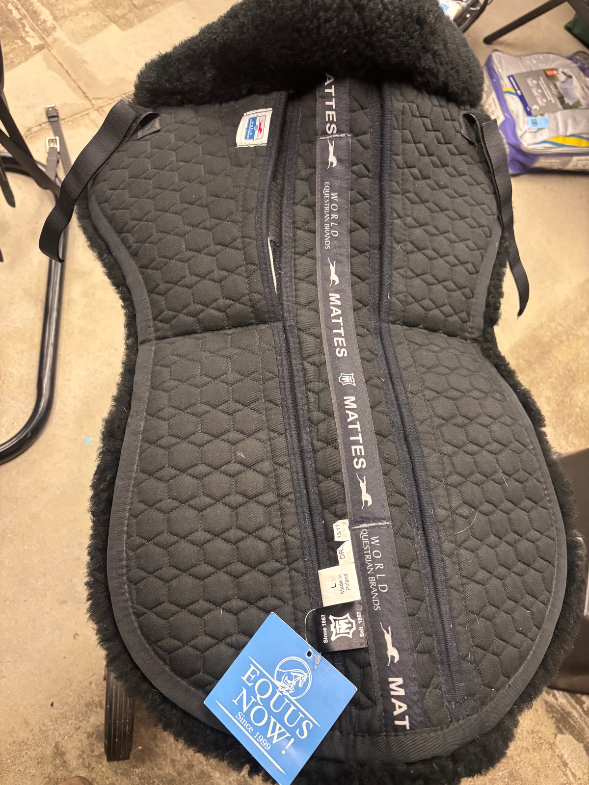 Used Large Black Mattes Shimmable Half Pad