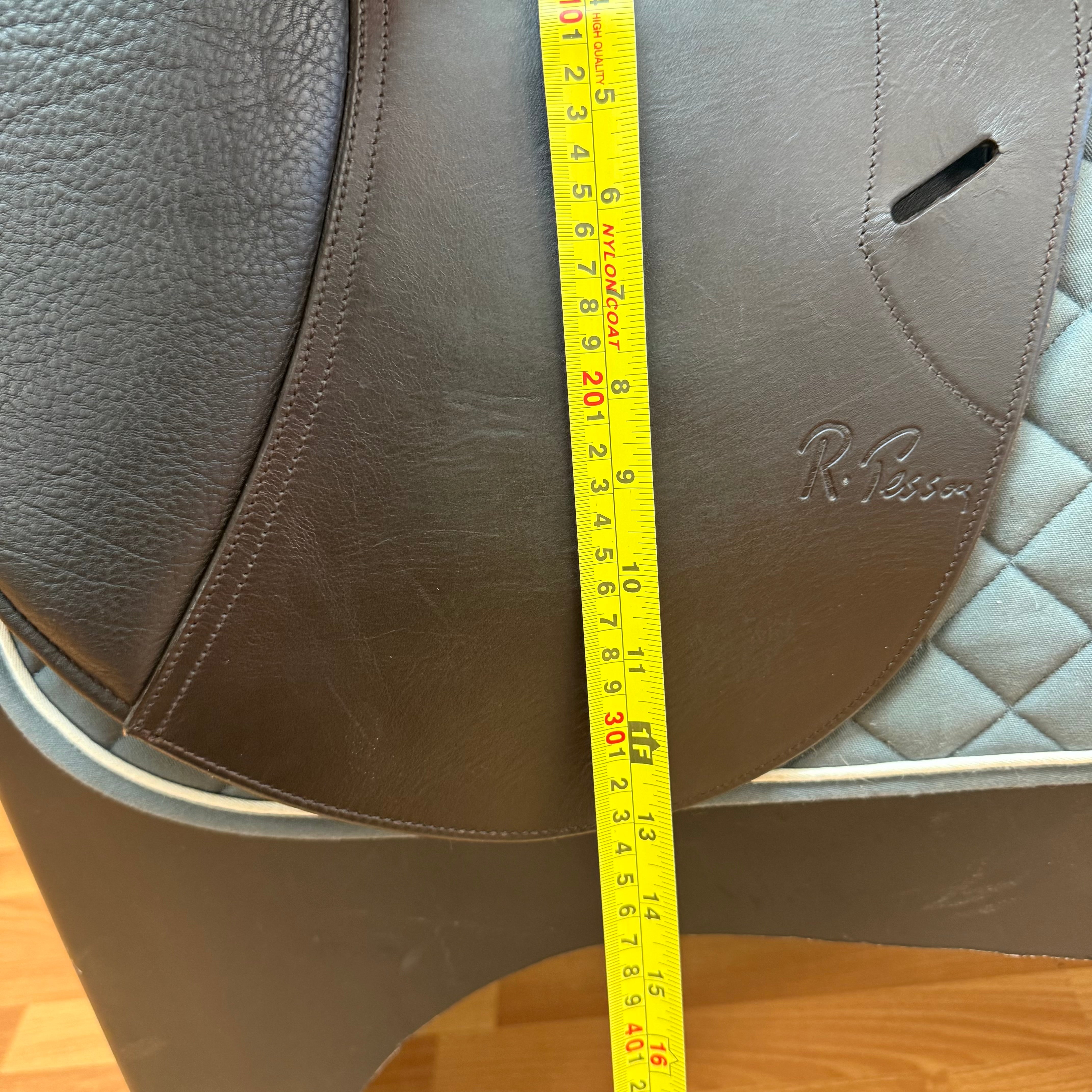 Used Pessoa Gen X Prestige Jump Saddle 17.5" Adjustable Tree