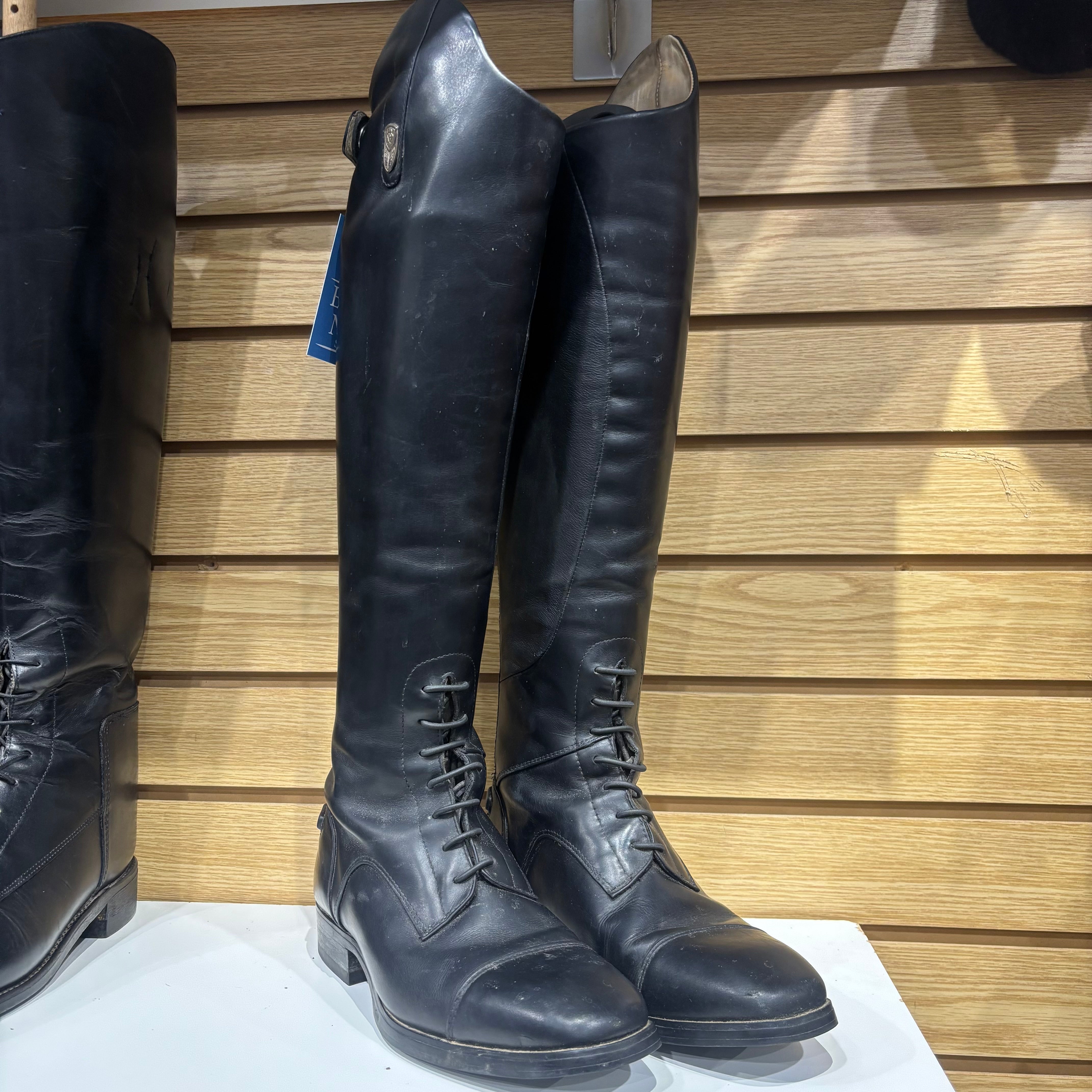 Used Ariat Monaco 6.5B Short Height Regular Calf Black