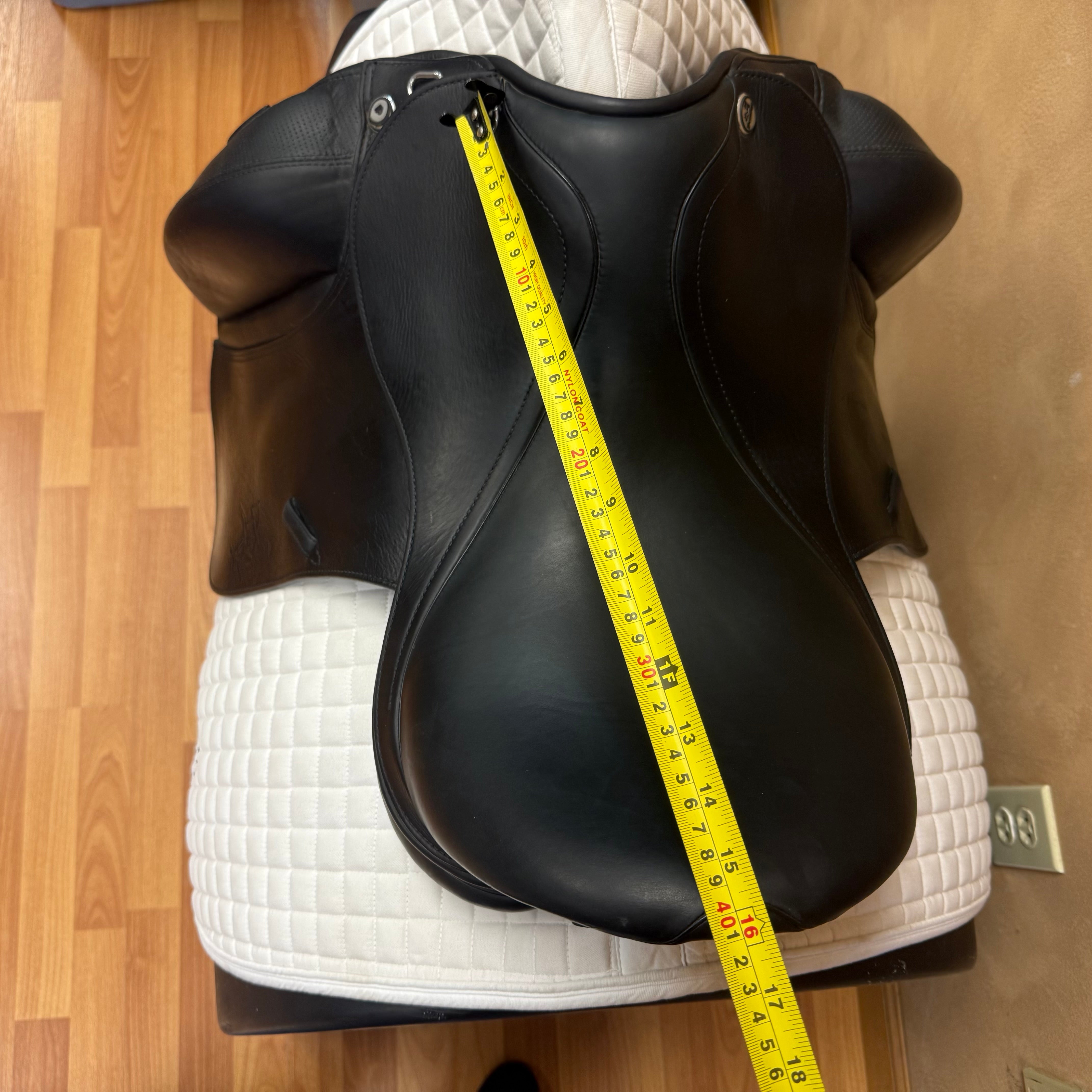 Used Prestige Dressage Saddle 16" Medium Tree