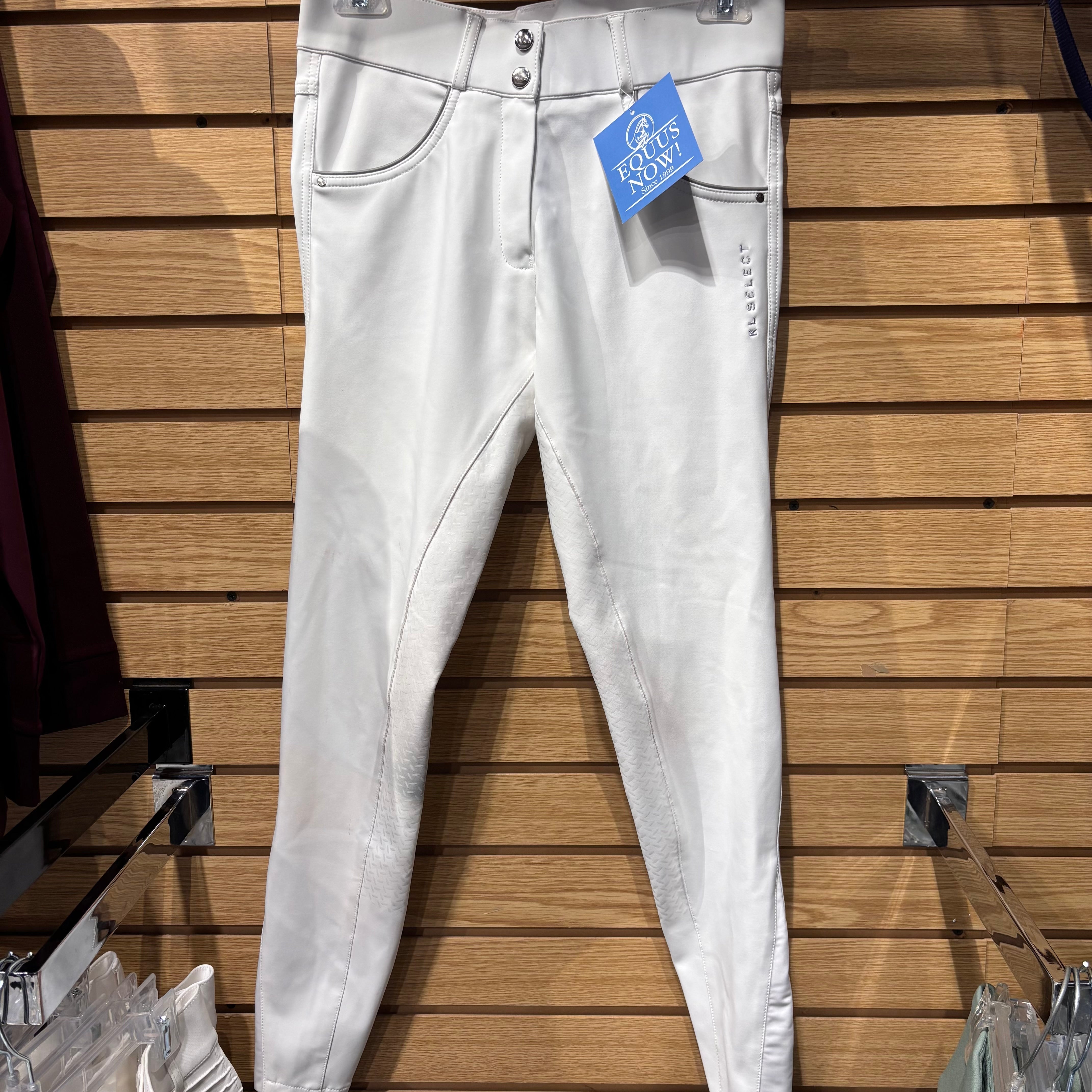 Used 26R White KL Select Full Seat Breeches