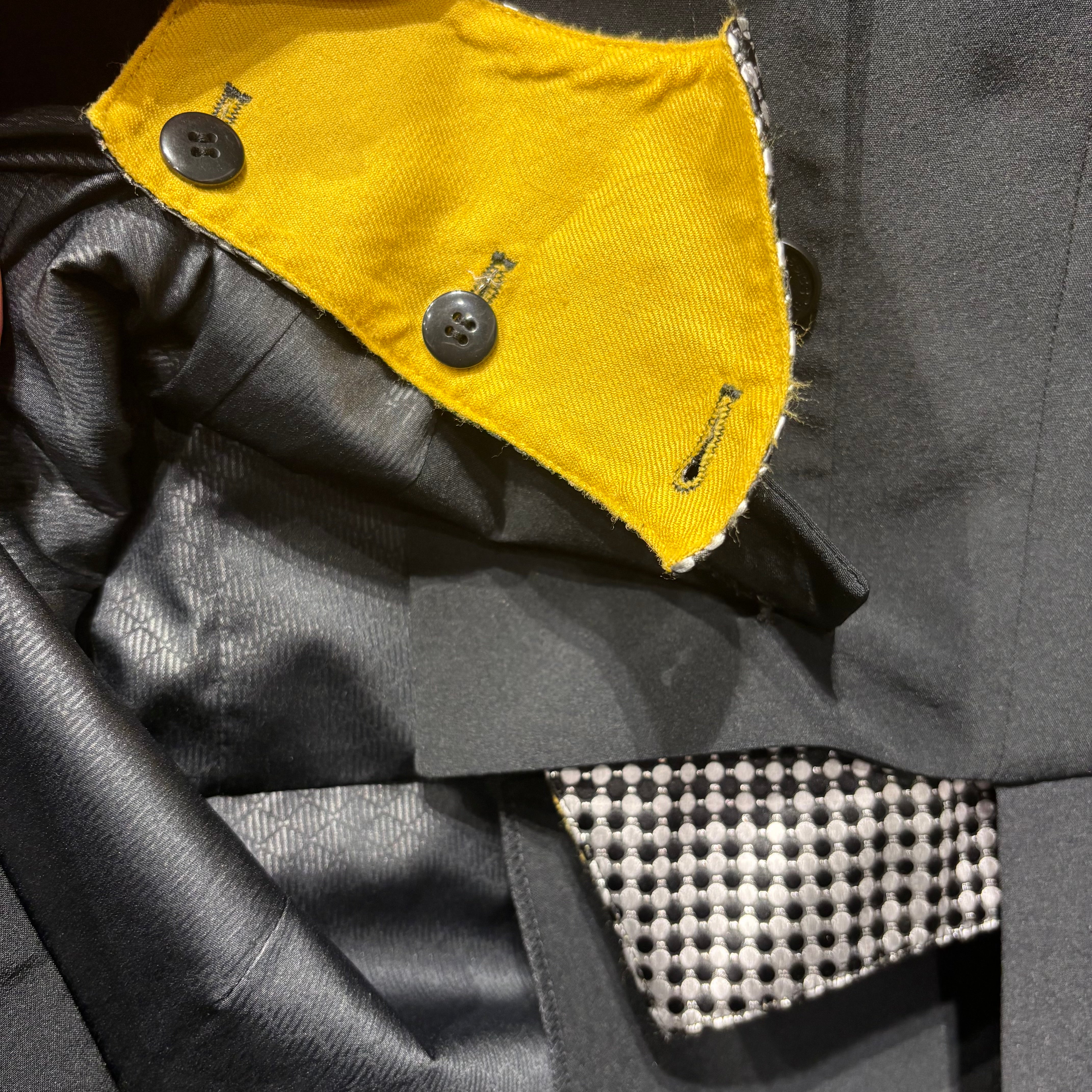 Used 18R Black RJ Classics Grey Label Bailey Shadbelly Coat