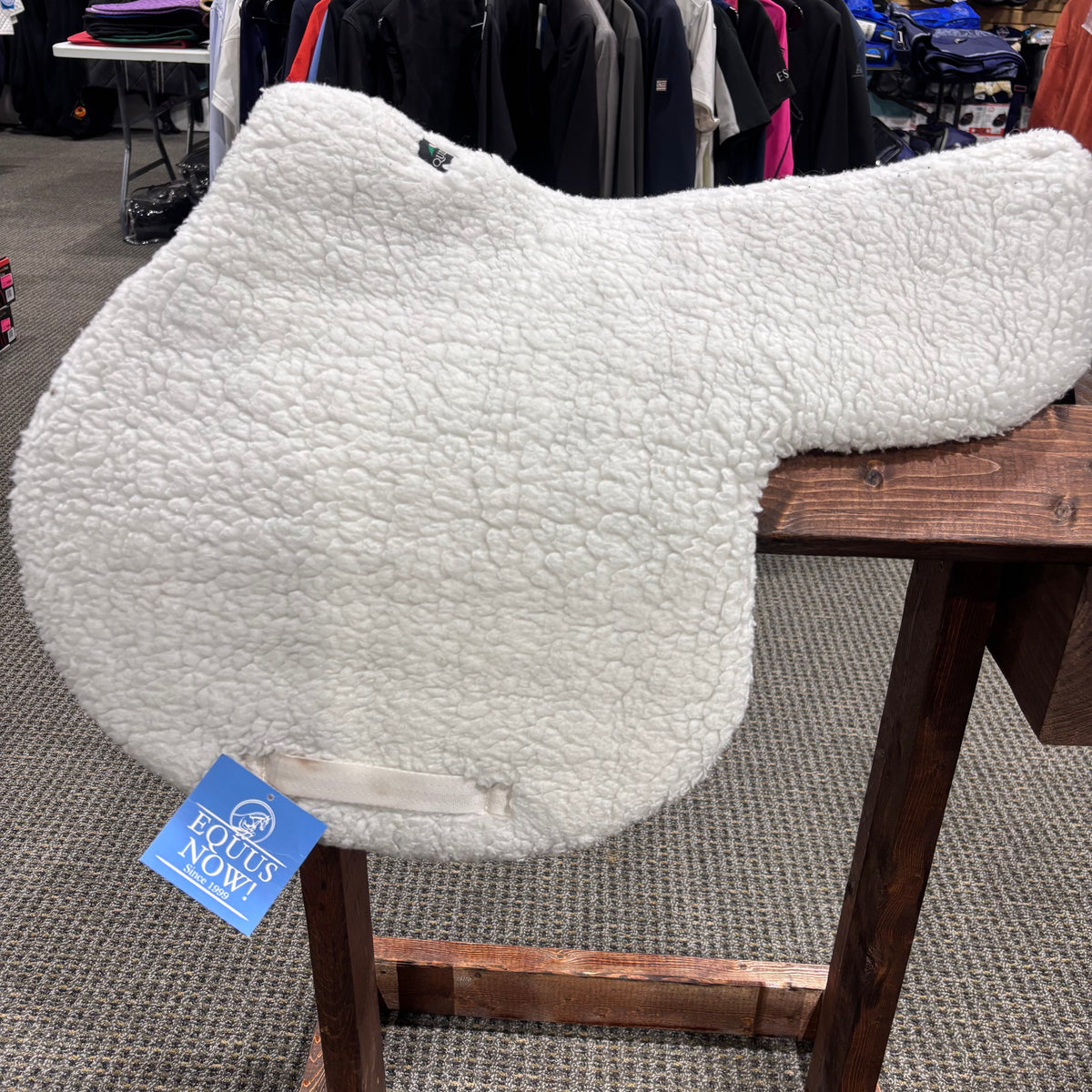 Used Equiline Fleece Shaped Pad White
