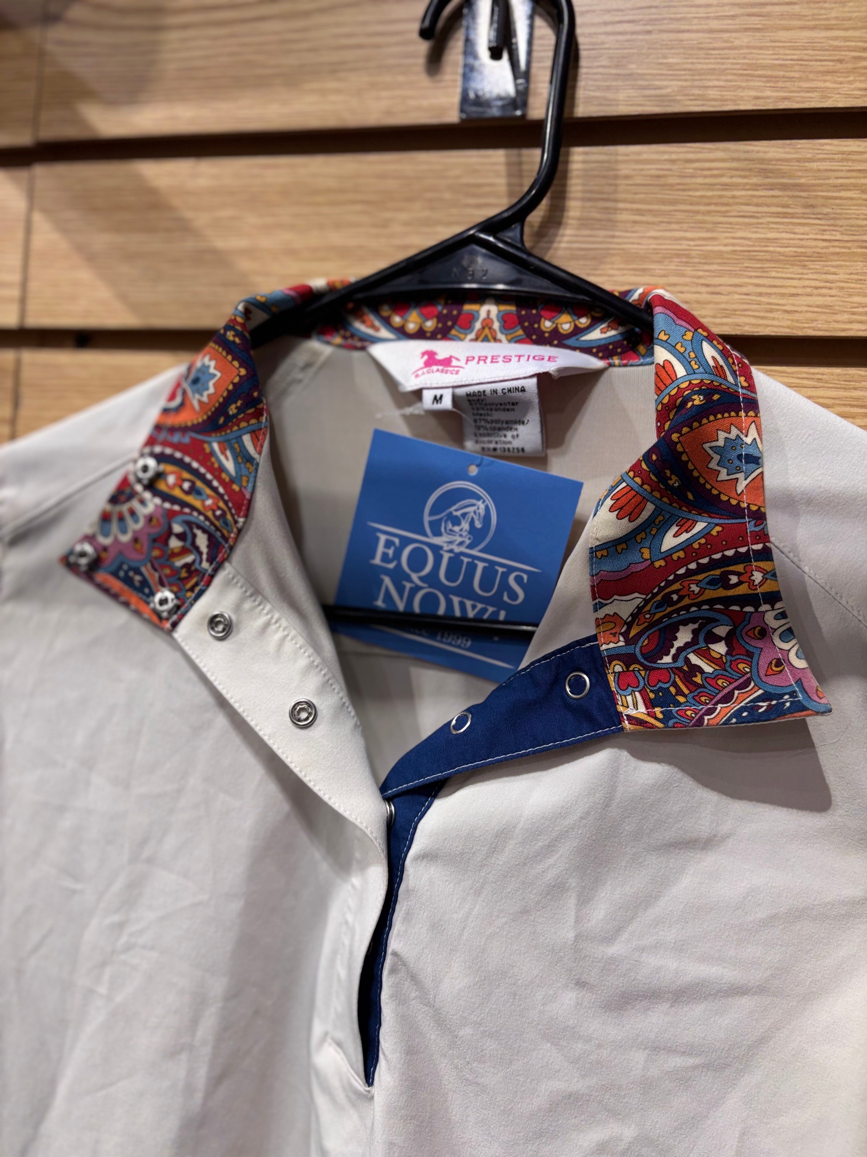 Used Medium White RJ Classics Prestige Show Shirt