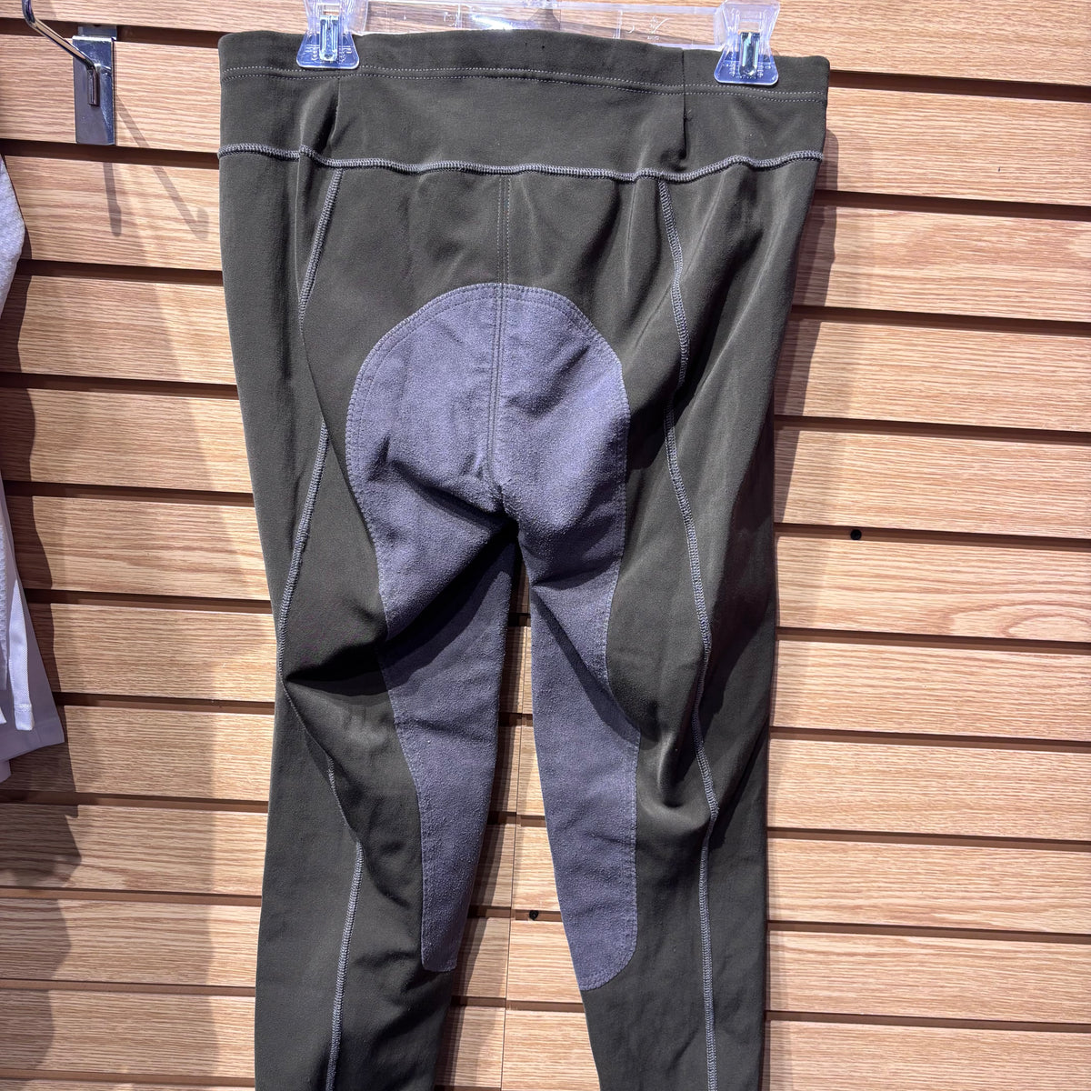 Used 32R Olive Ovation Full Seat Breeches