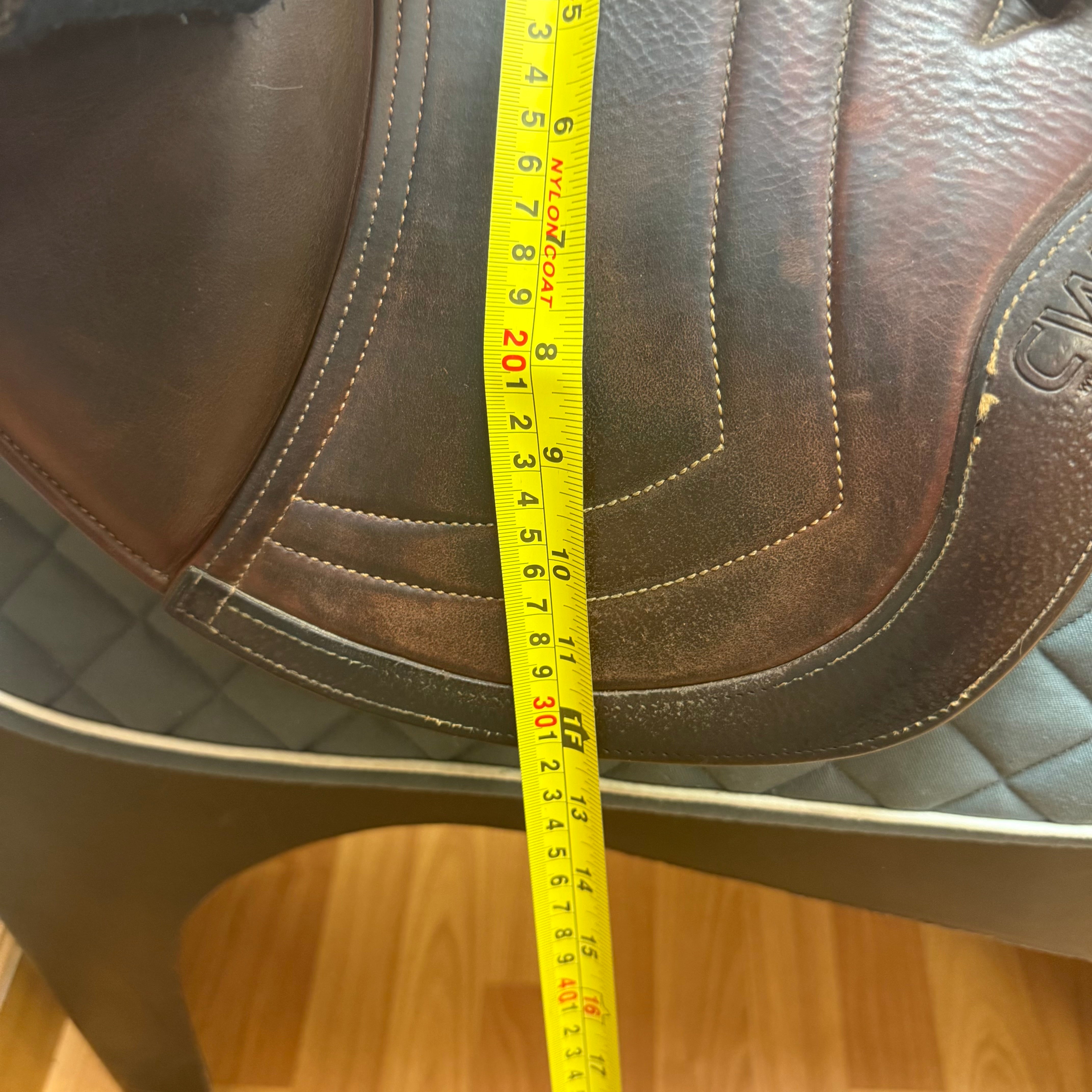 Used CWD SE02 Jump Saddle 15.5” Medium Tree