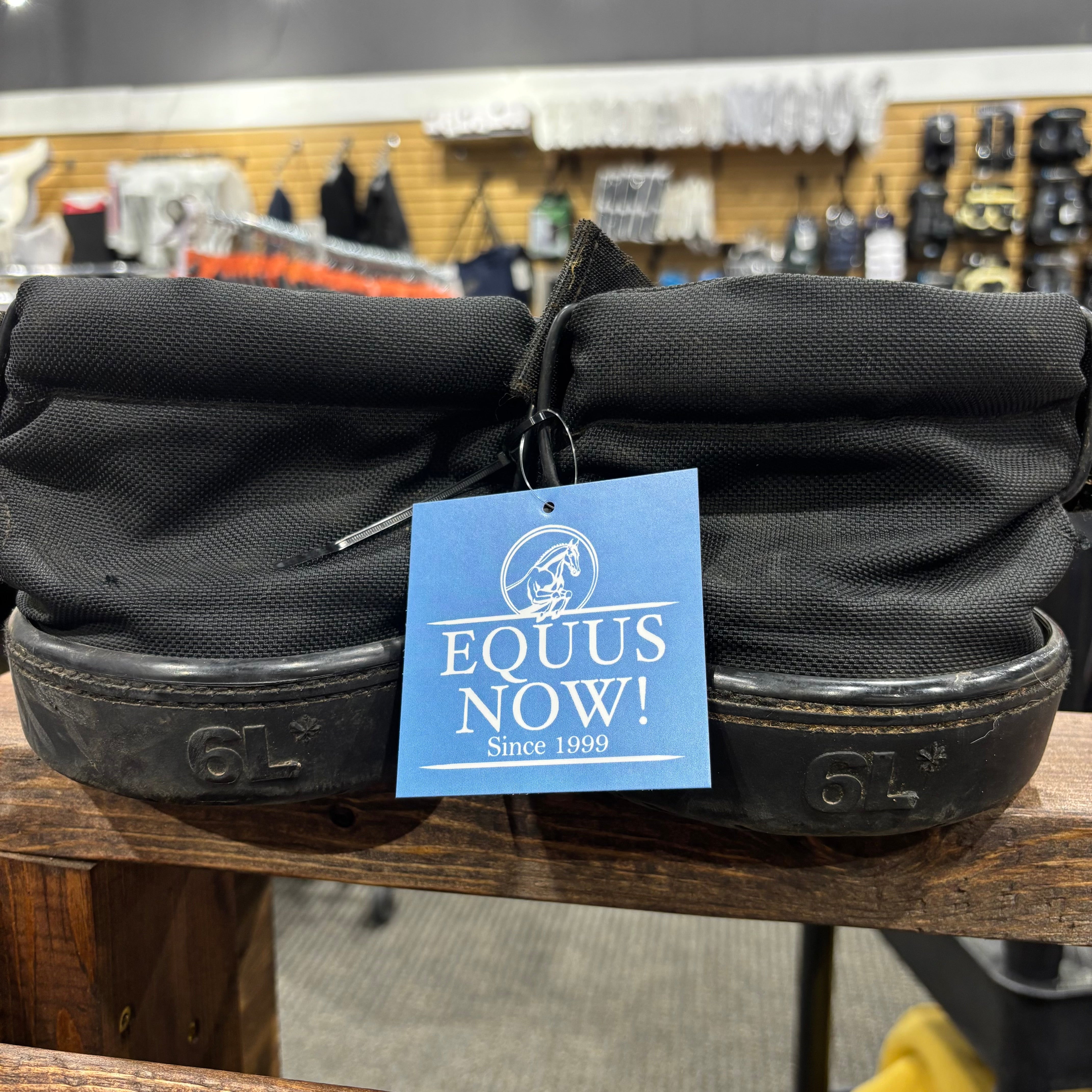 Used 6L Black Soft Ride Boots