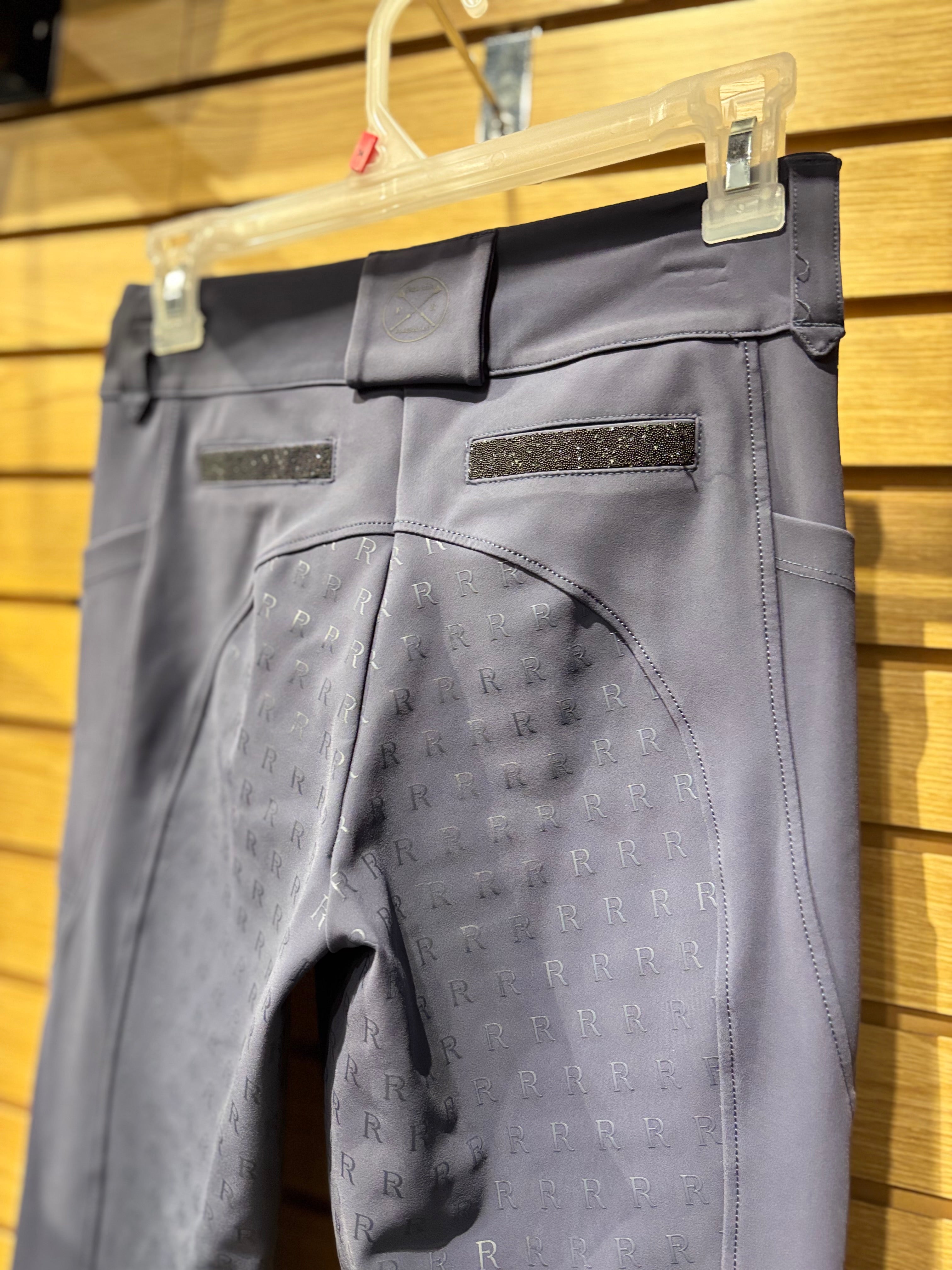 Used 26 Navy Full Seat Free Ride Breeches