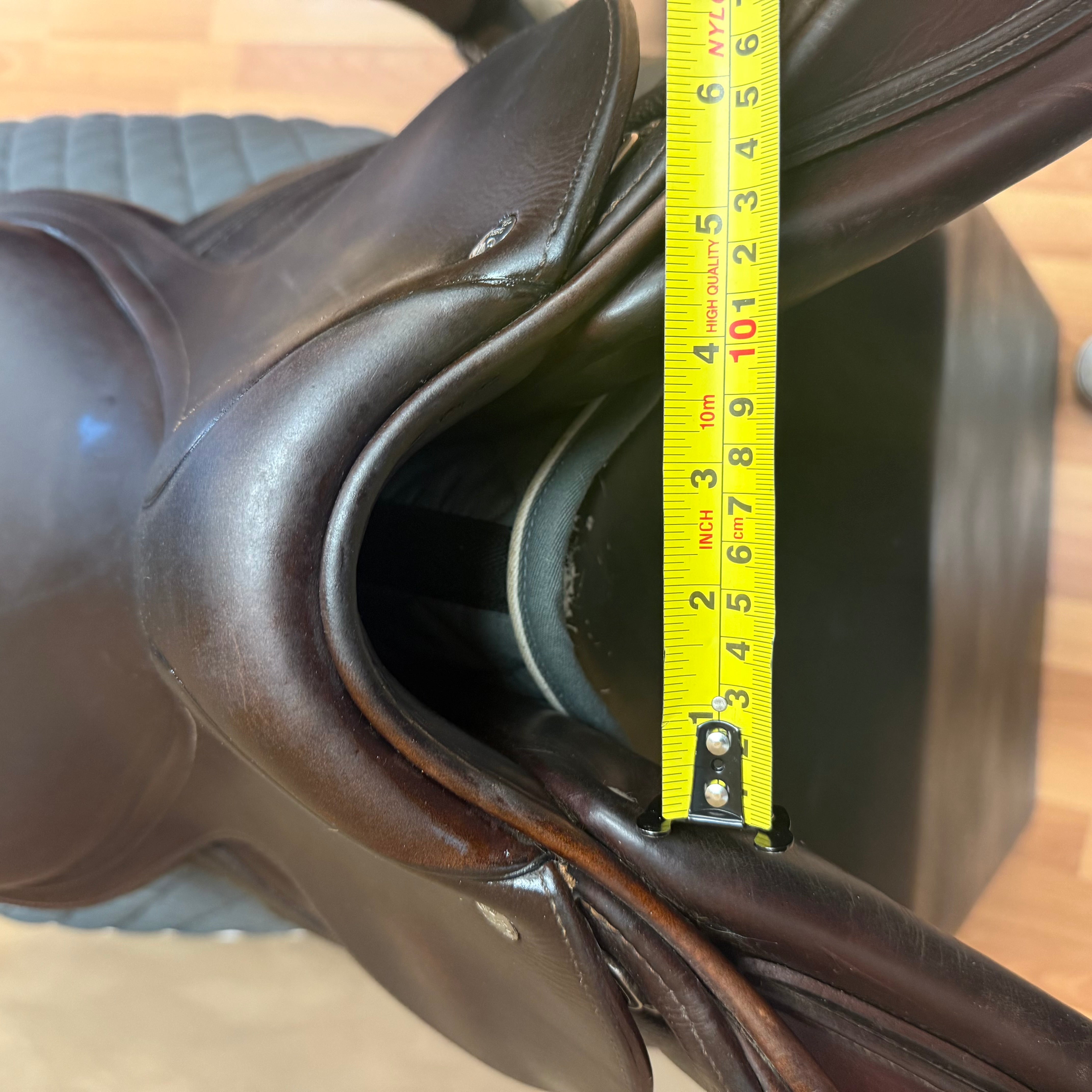 Used CWD SE01 Jump Saddle 17.5" Medium Tree