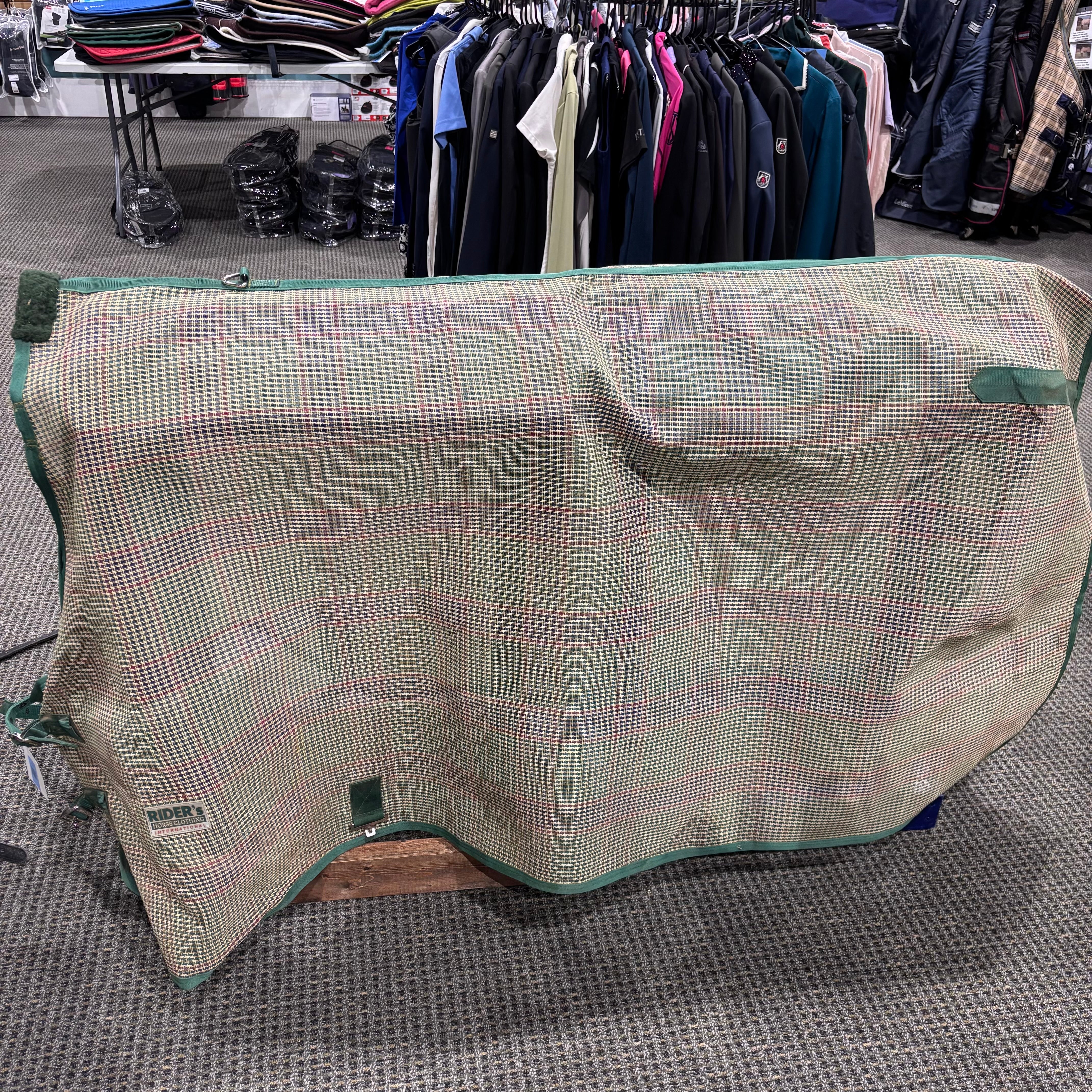 Used 78" Green/Plaid Fly Sheet