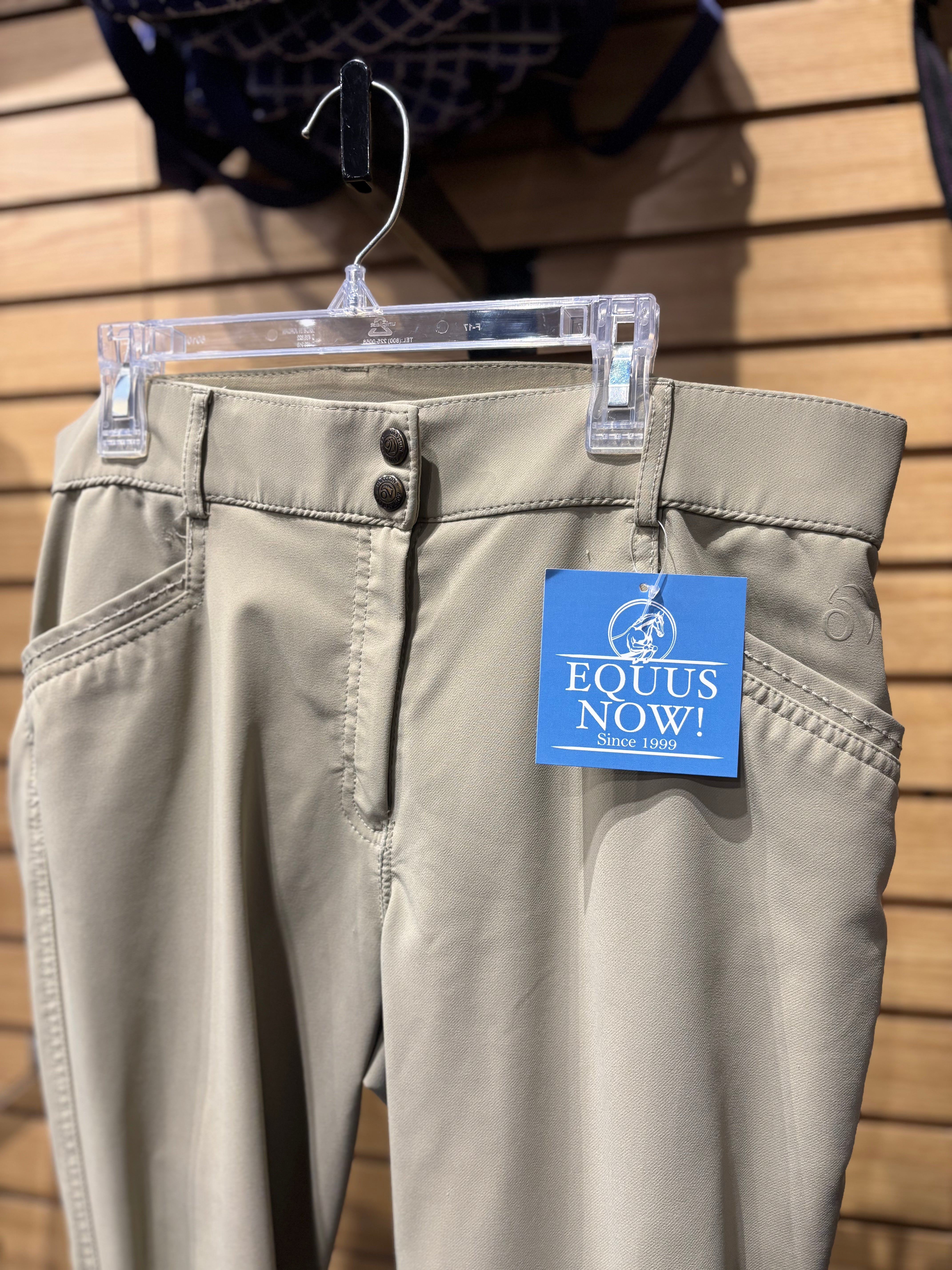 Used 34 Tan Ovation Breeches