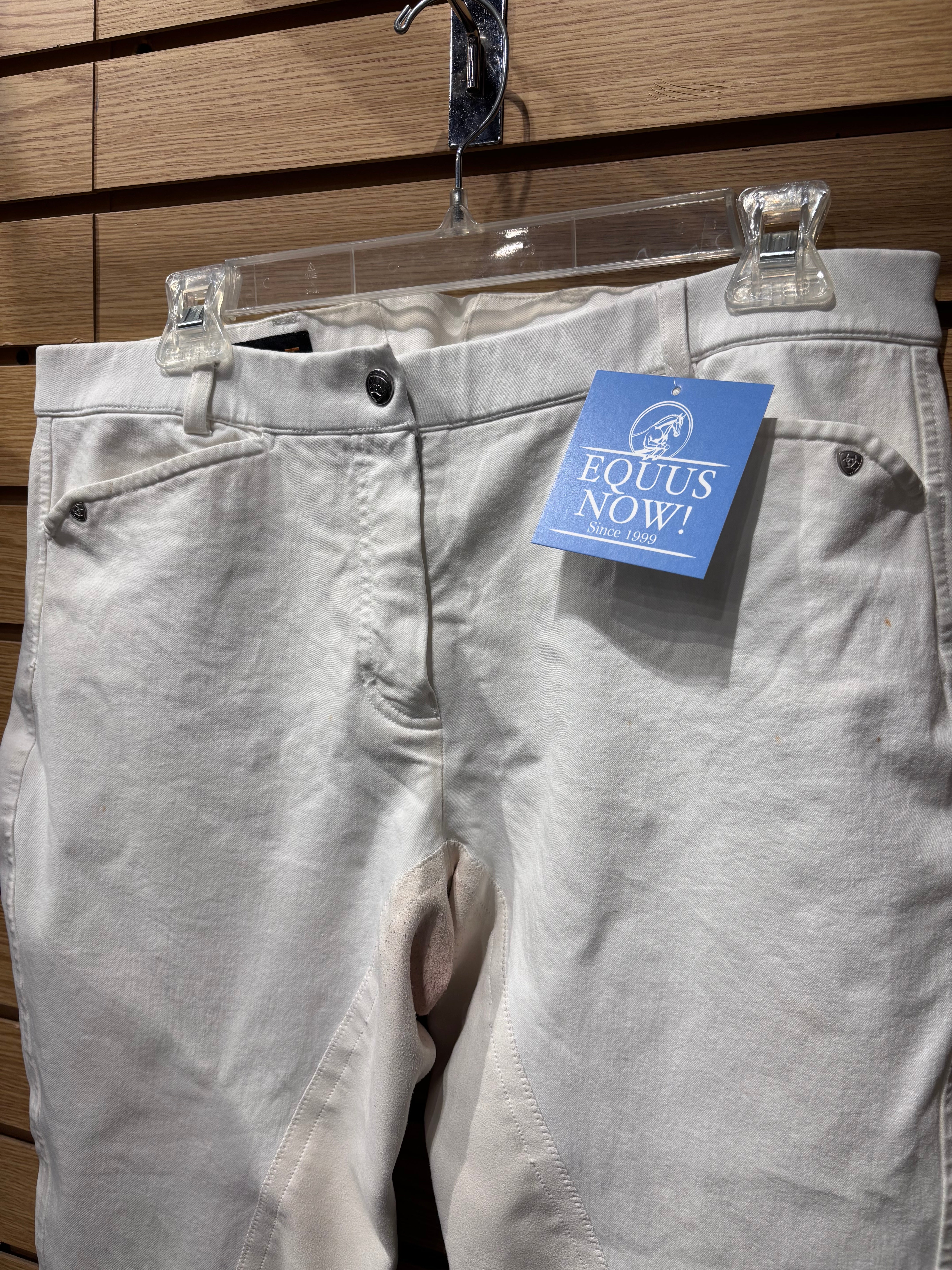 Used 32R Ariat Heritage White Full Seat Breeches