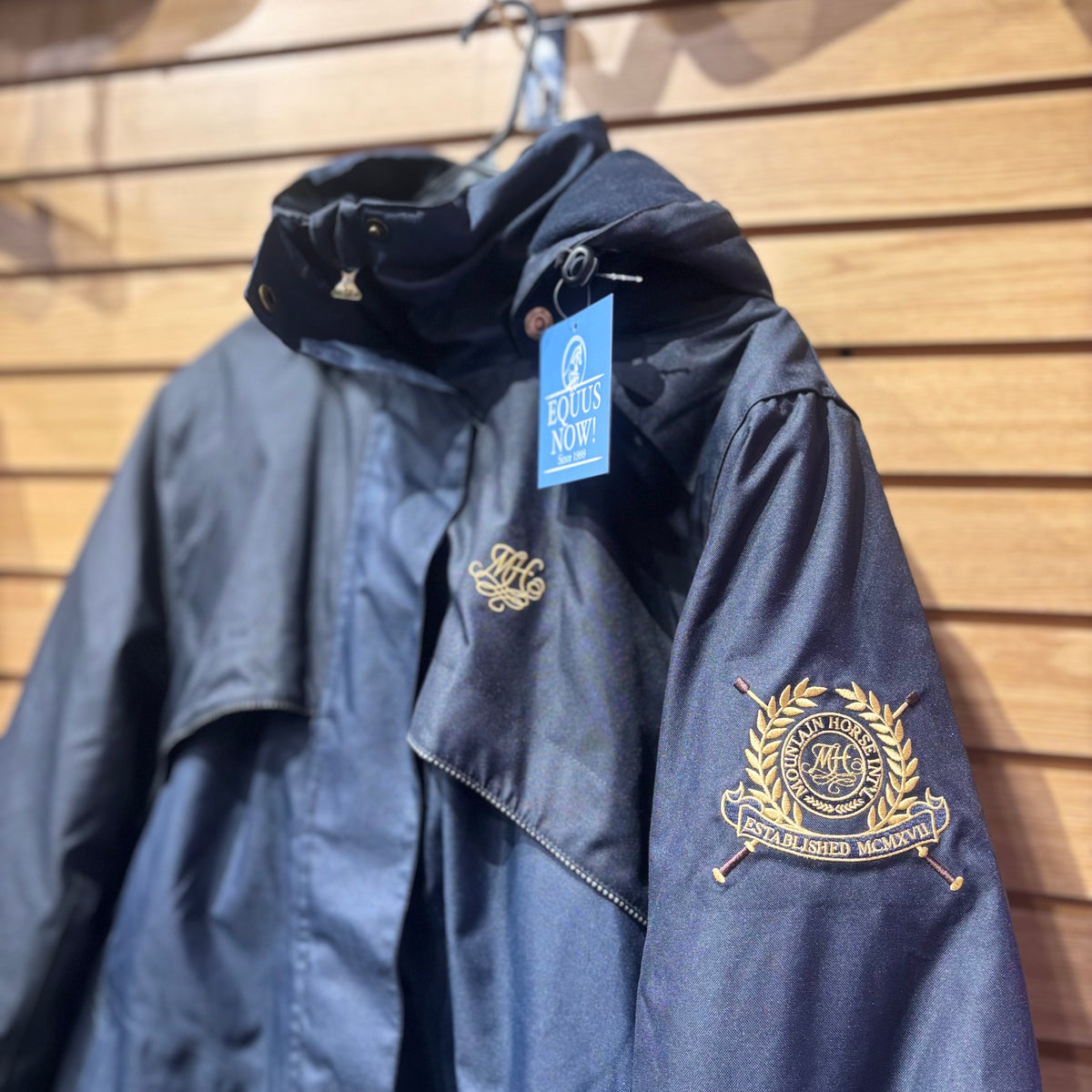 Used XL Navy Mountain Horse Winter Jacket