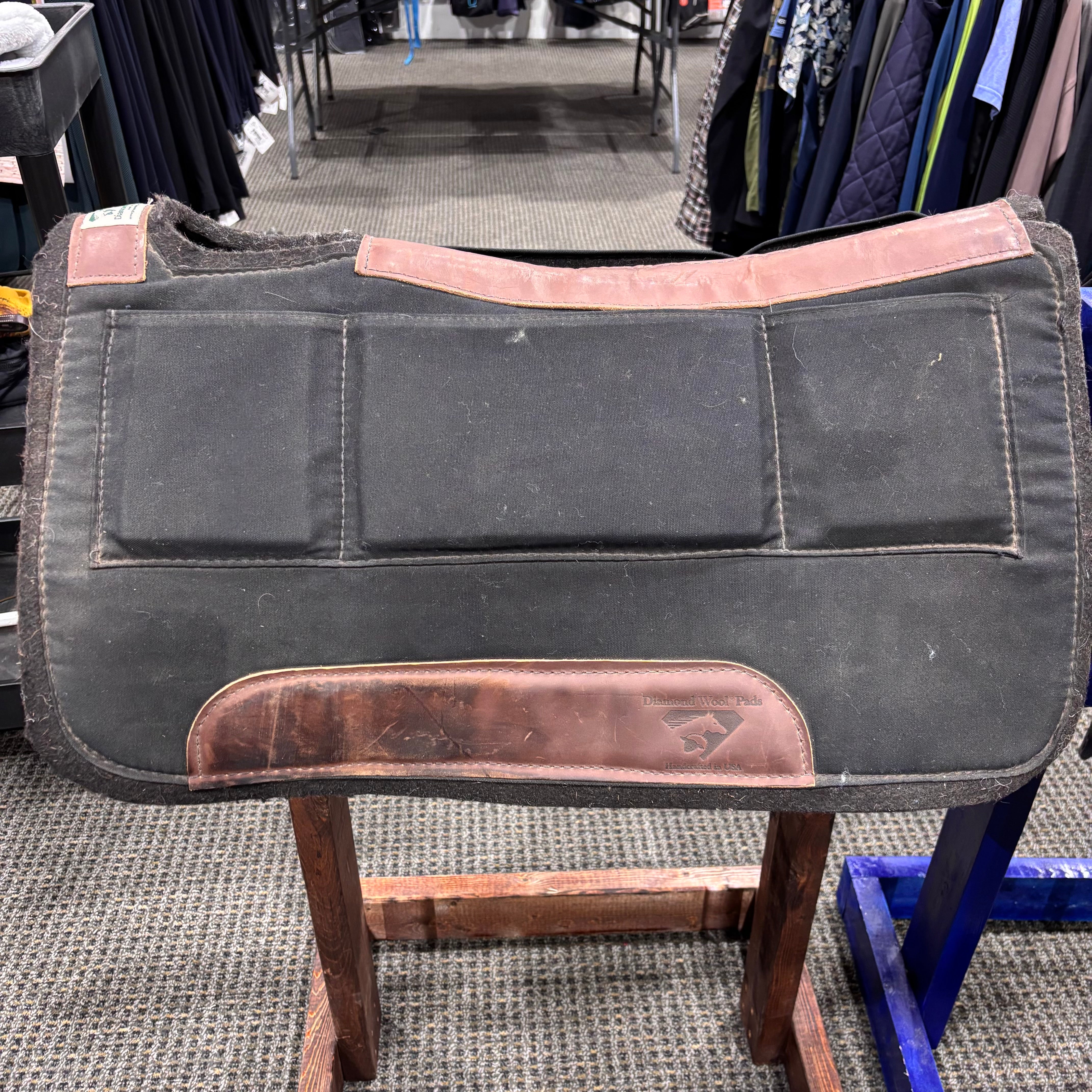 Used 28" Diamond Wool Shim Western Saddle Pad