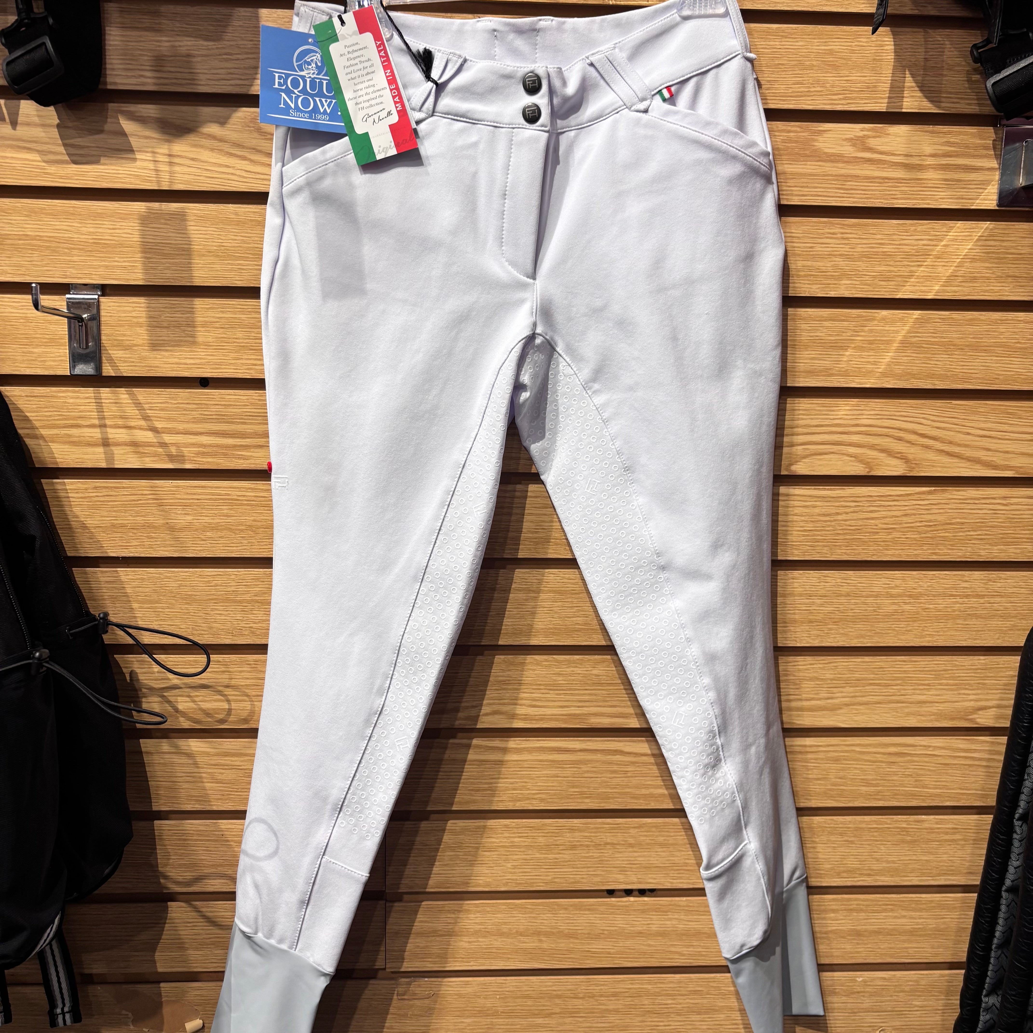 Used FOR HORSES Winnie 30 White Full Seat Breeches