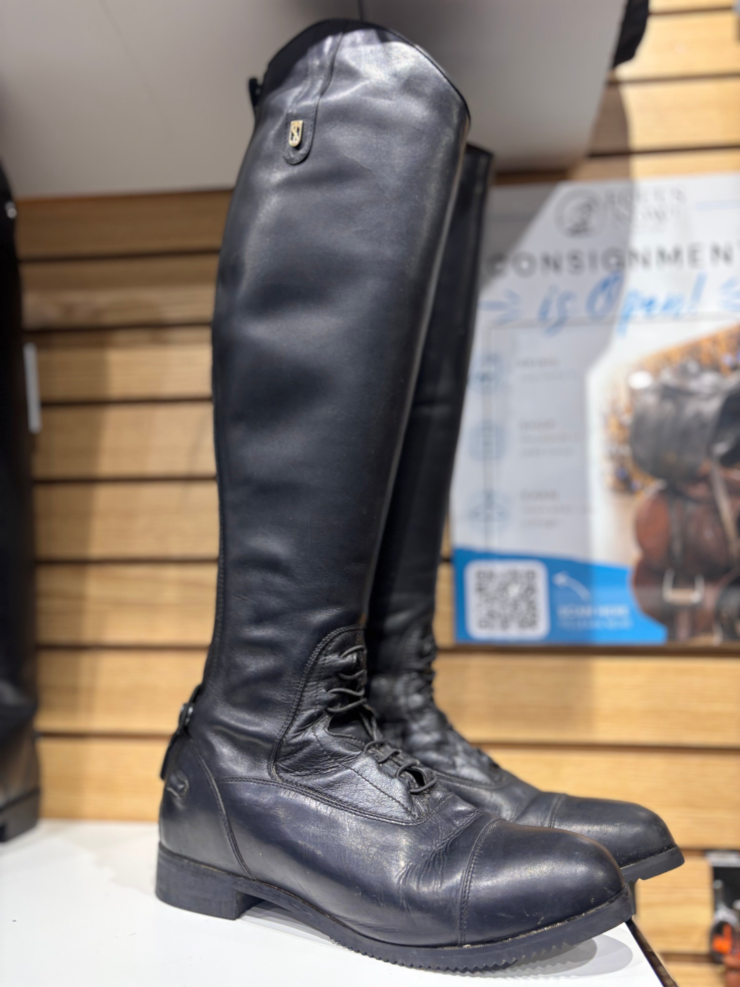 Used Tredstep Donatello 42 Medium/Tall Black