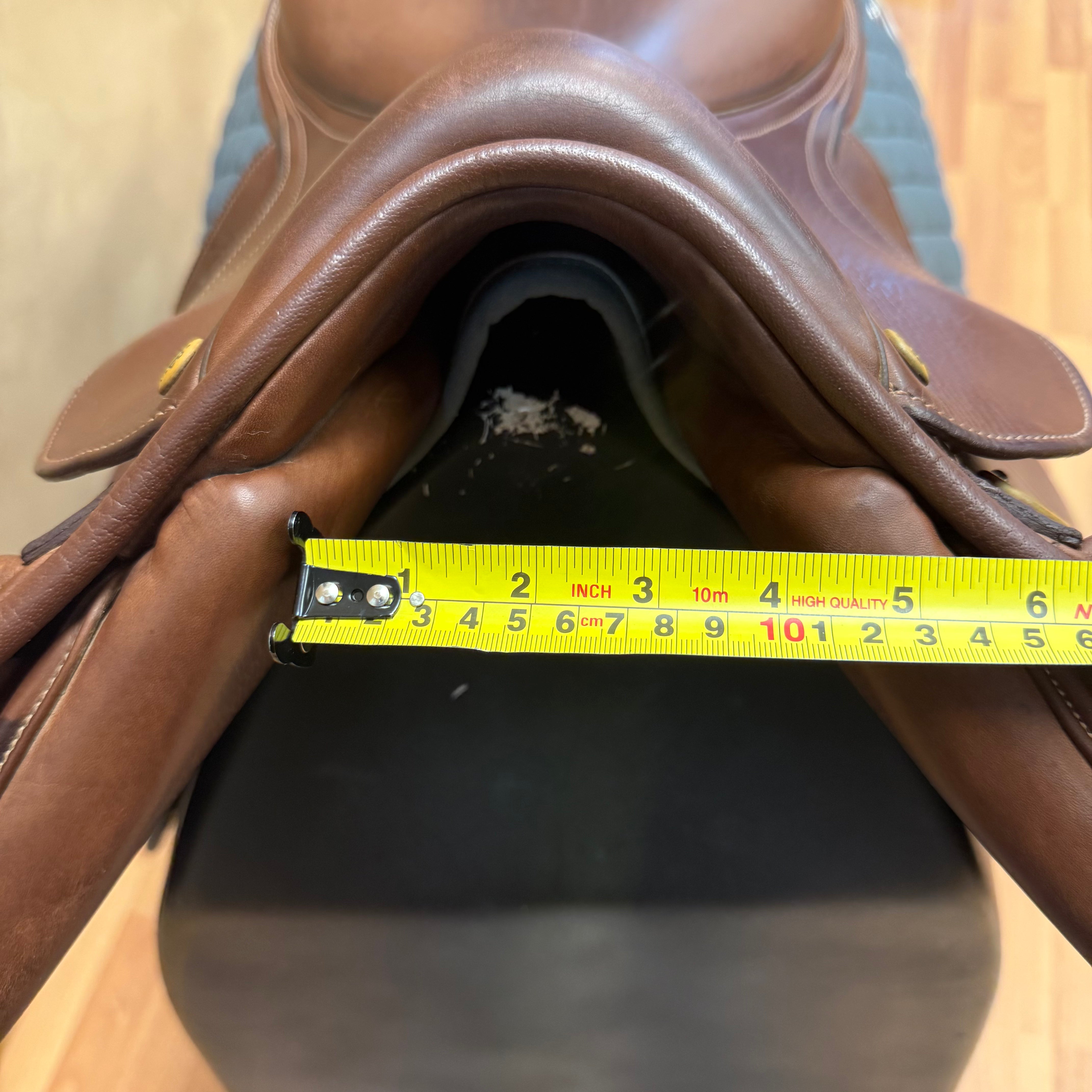 Used Pessoa Gen X Jump Saddle 16.5” Medium/Adjustable Tree