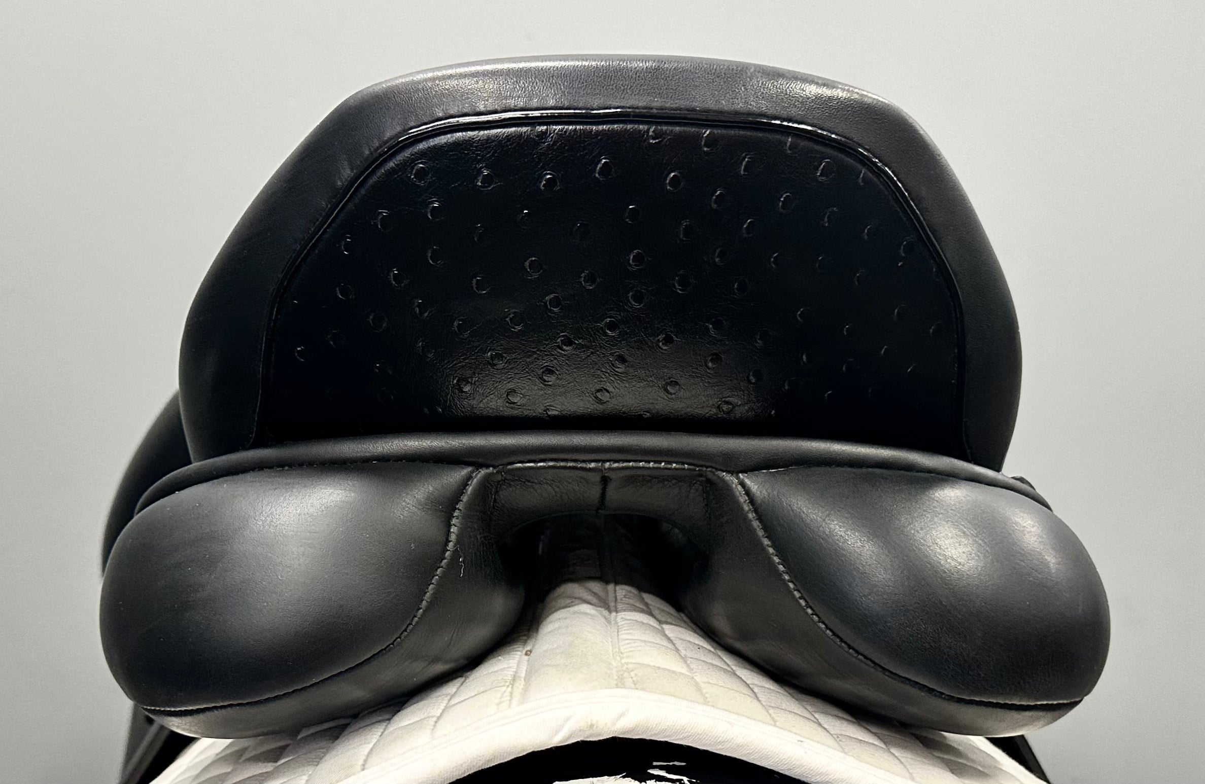 Used Trilogy Allegiance Dressage Saddle 17.5" Wide Tree