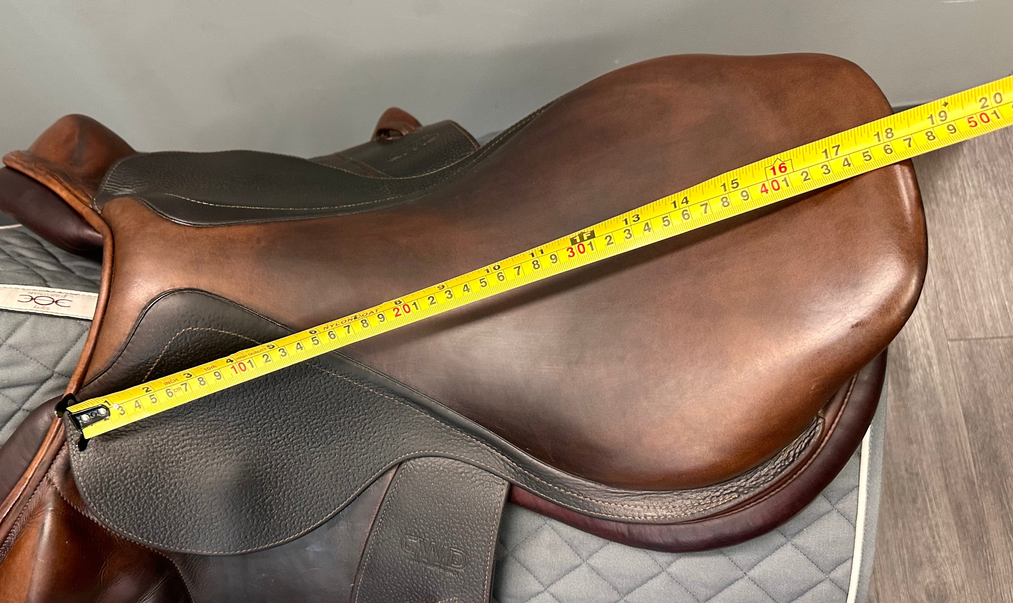 Used CWD Jump Saddle 18" Medium Tree