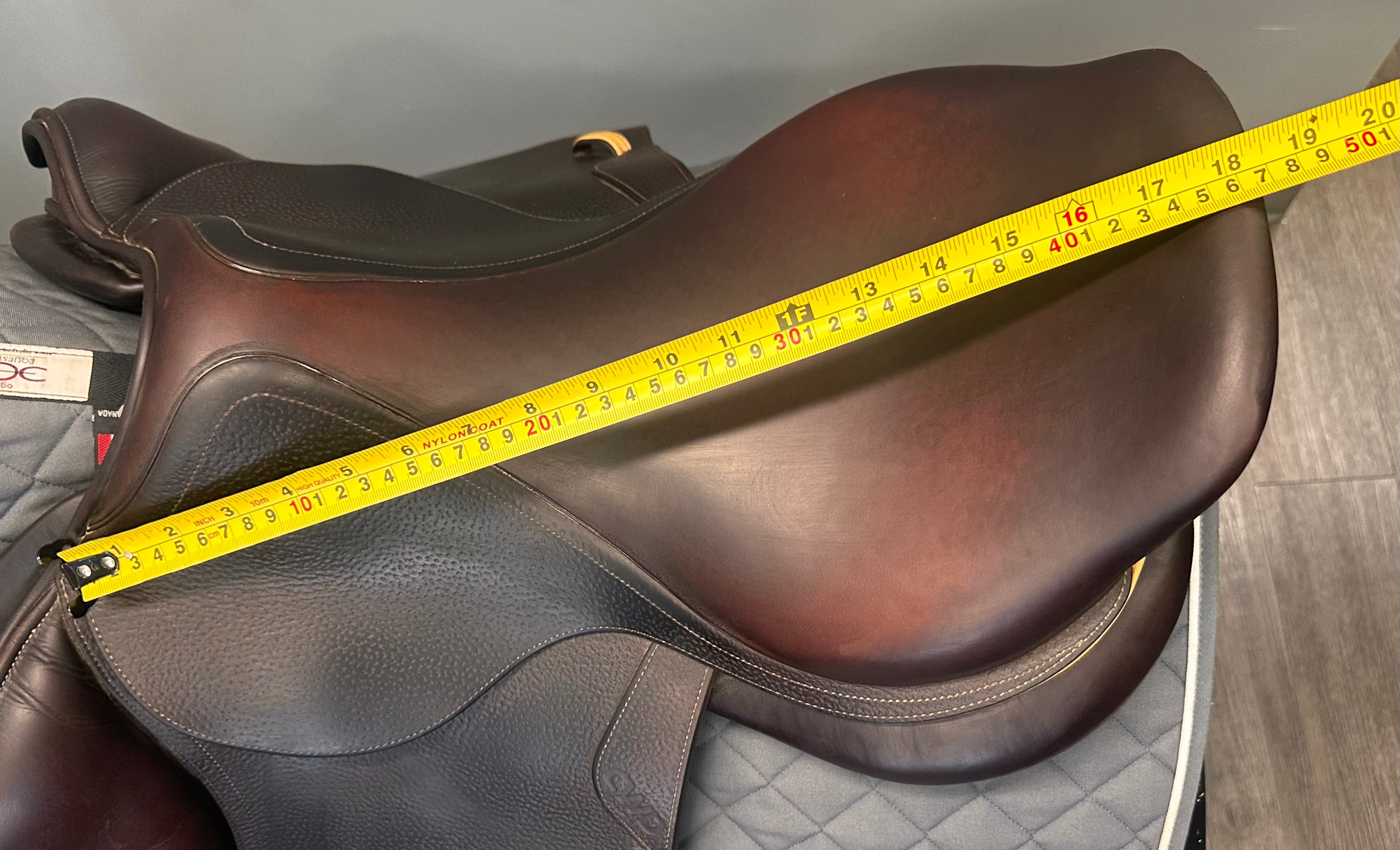 Used CWD Jump Saddle 18" Medium Gullet