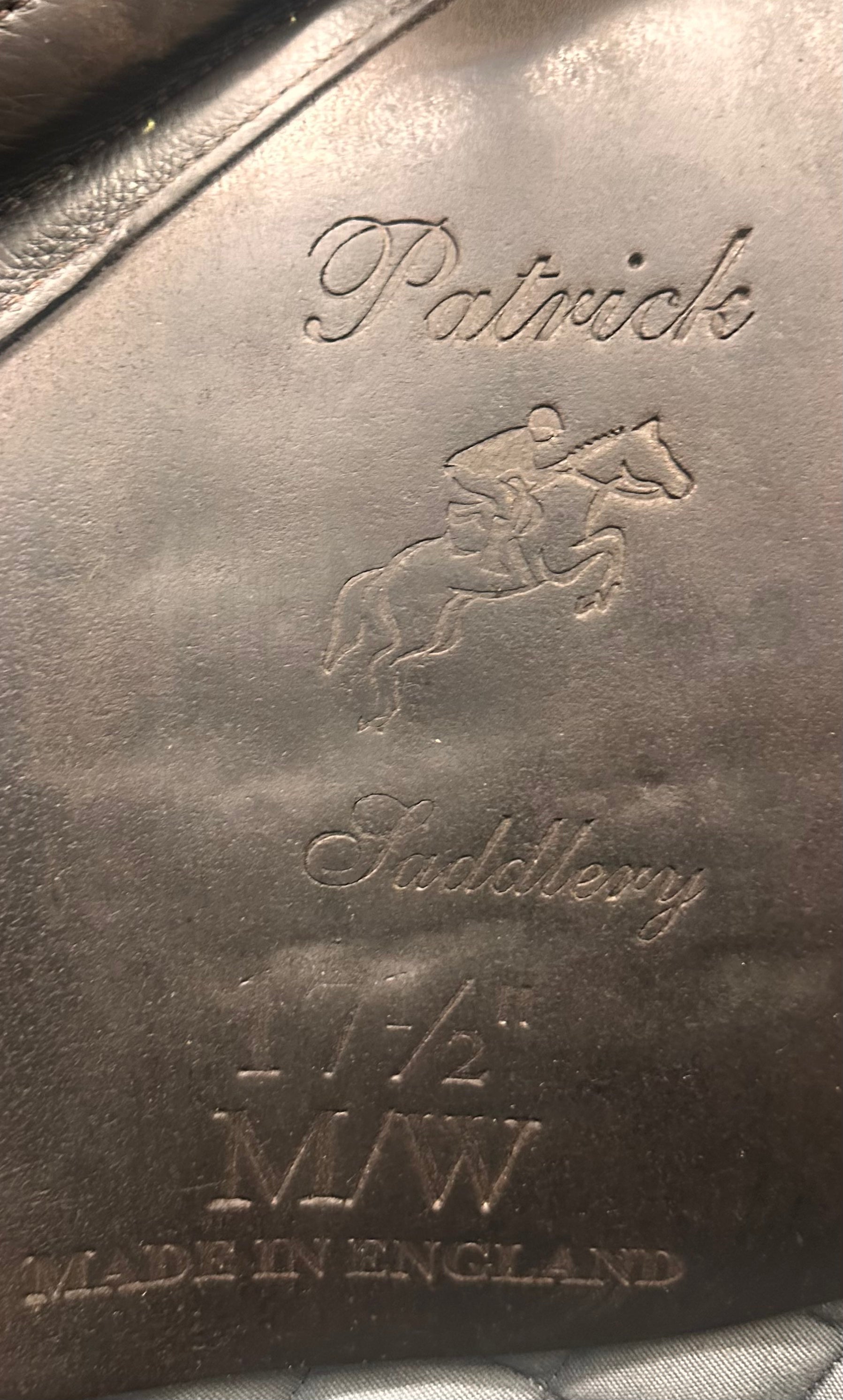 Used Patrick 17" Medium-Wide Tree