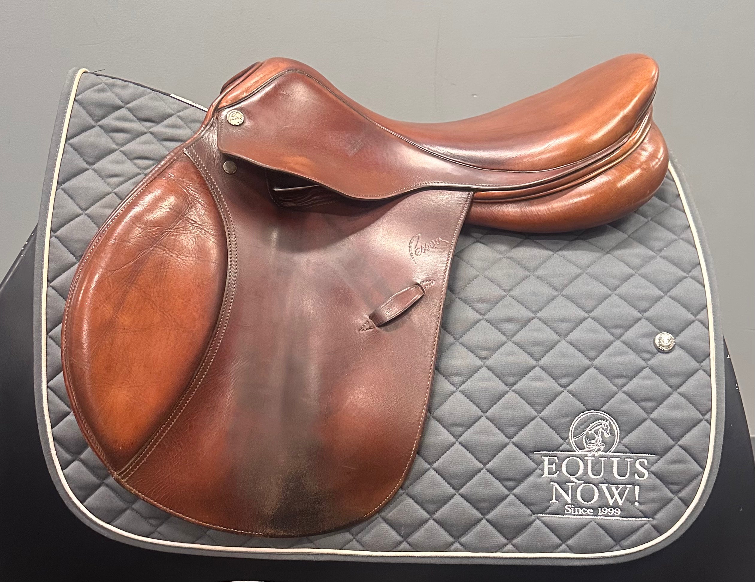 Used Pessoa 17.5" Medium Tree