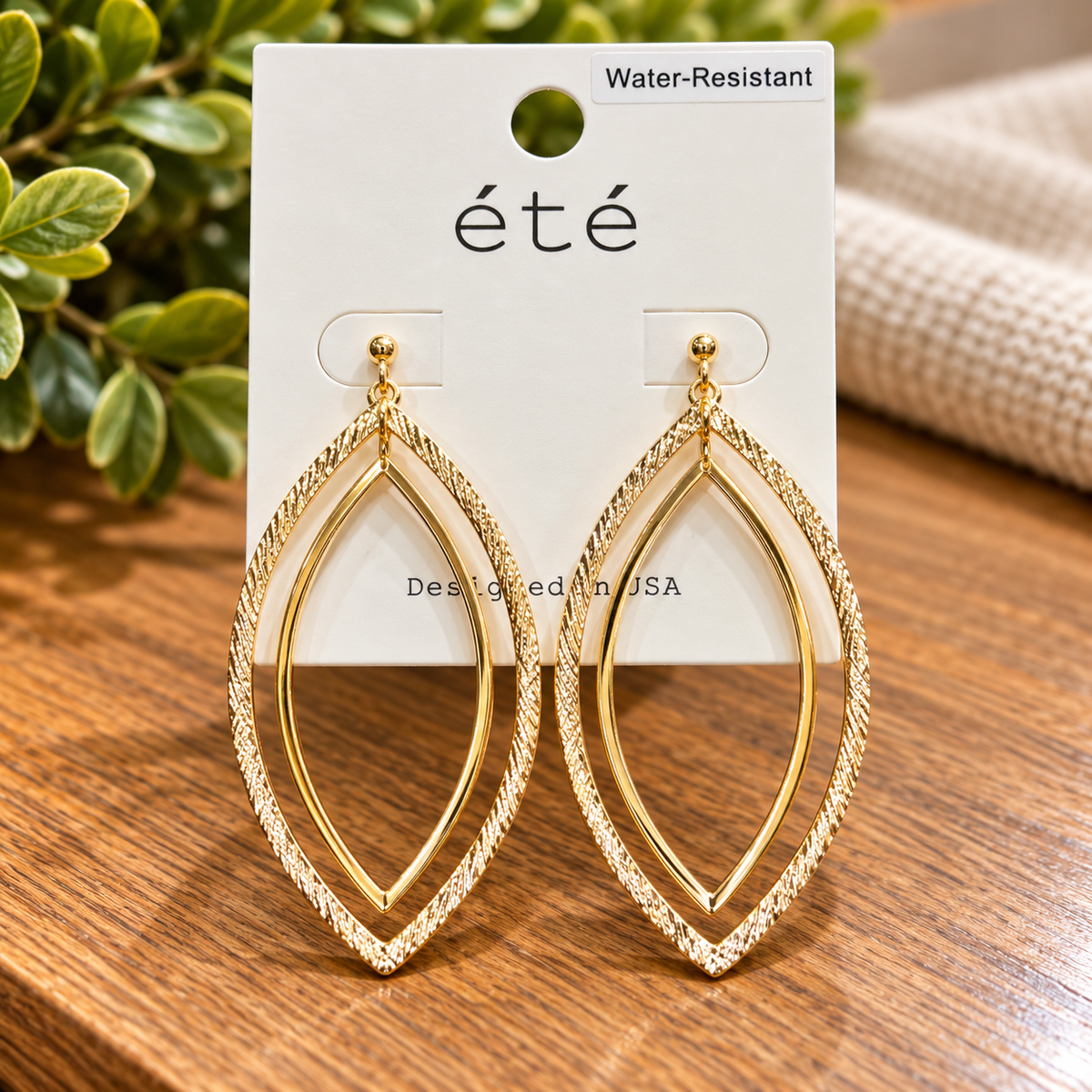 Ete Gold Leaf Earrings