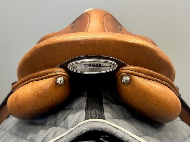 Used Stubben Zaria Jump Saddle 17" Medium Wide Gullet