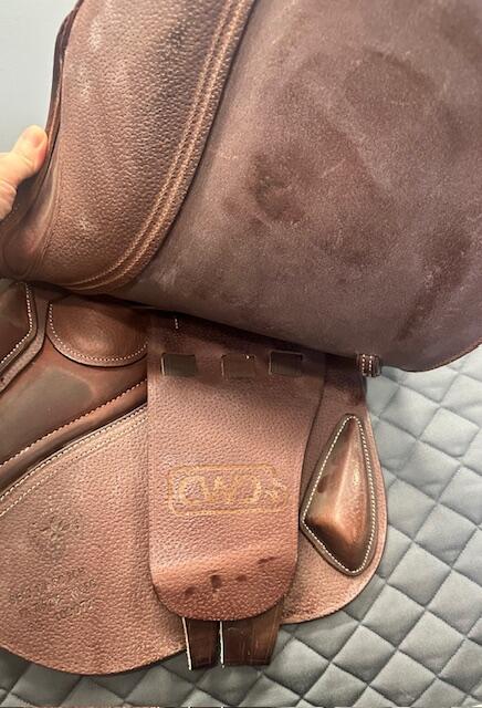 Used CWD XTC Close Contact Saddle 17" Medium Tree