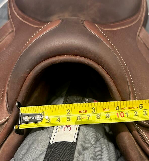 Used CWD XTC Close Contact Saddle 17" Medium Tree