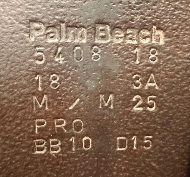 Used Voltaire Palm Beach Jump Saddle 18" Medium Tree