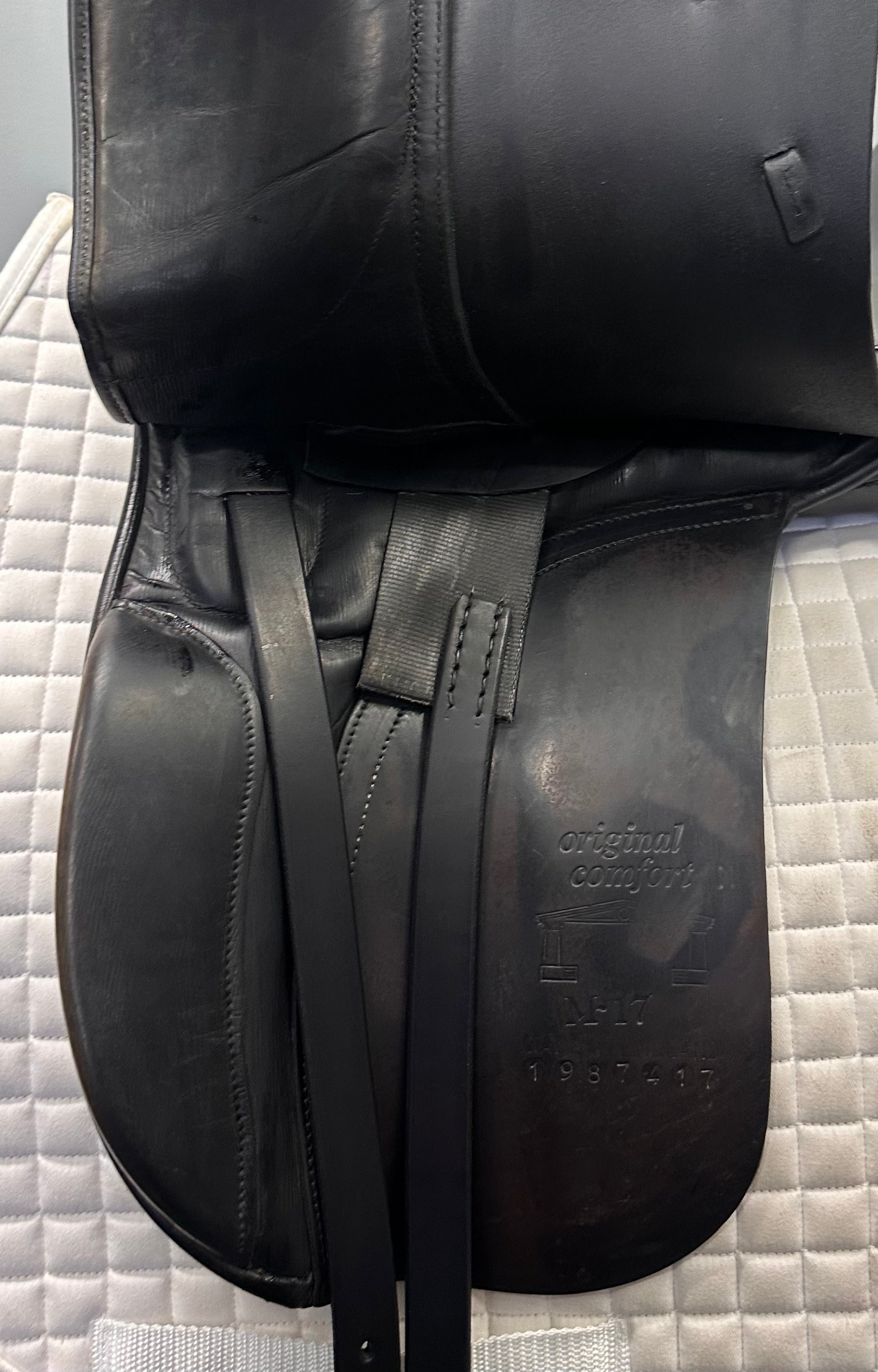 Used Albion SLK Dressage Saddle 17.5" Wide Tree
