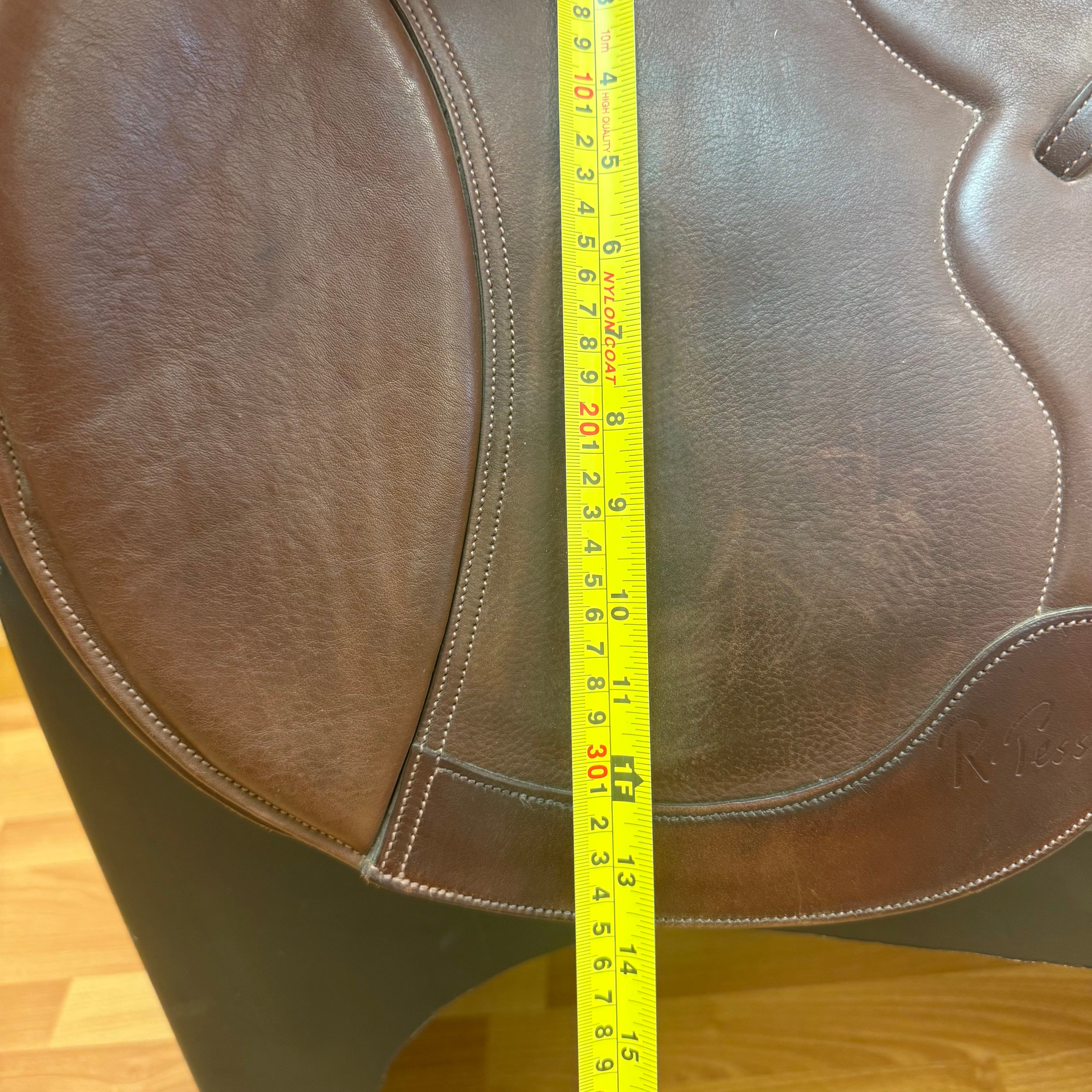Used Pessoa Gen-X3 Jump Saddle 18" Medium Tree
