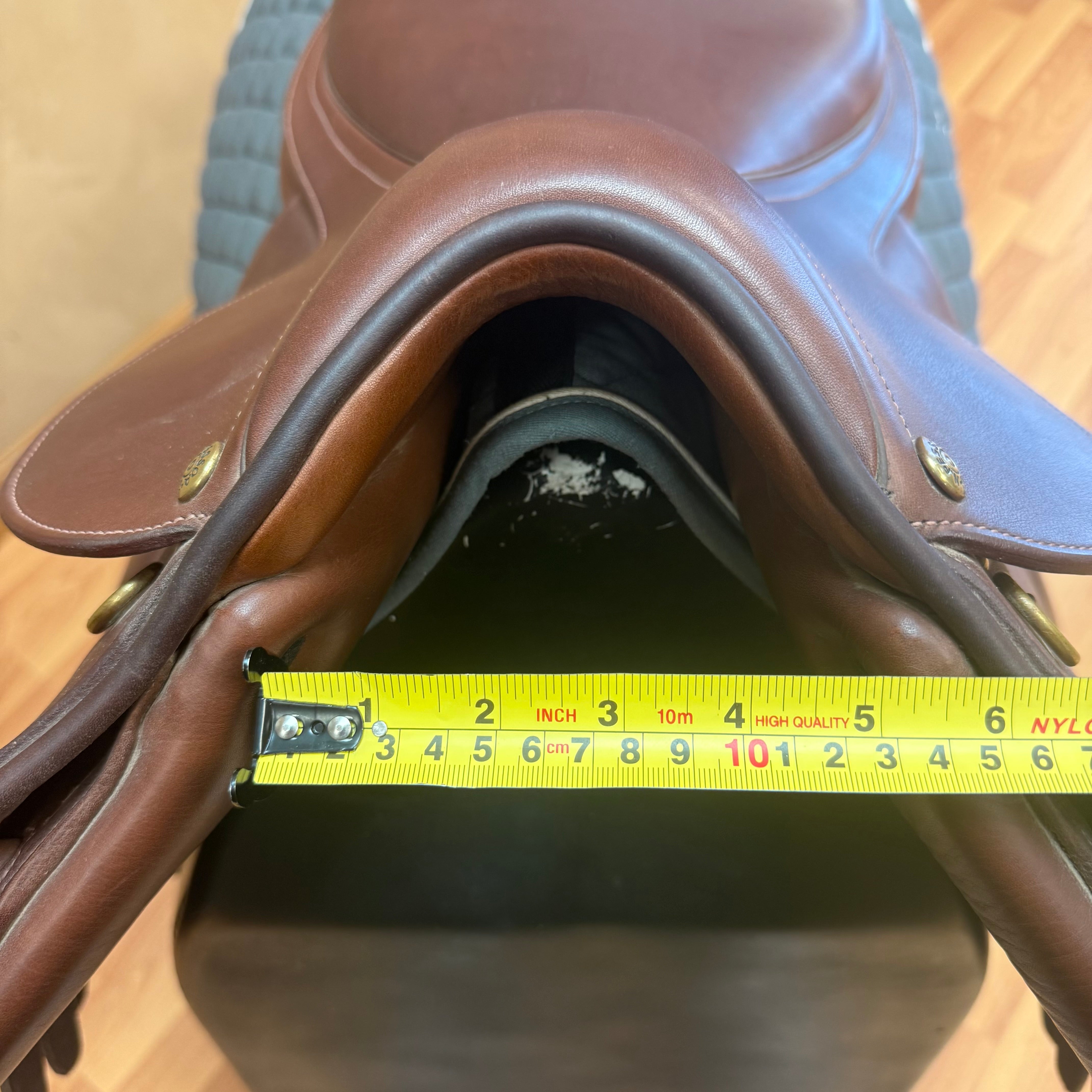 Used Pessoa Gen-X3 Jump Saddle 18" Medium Tree