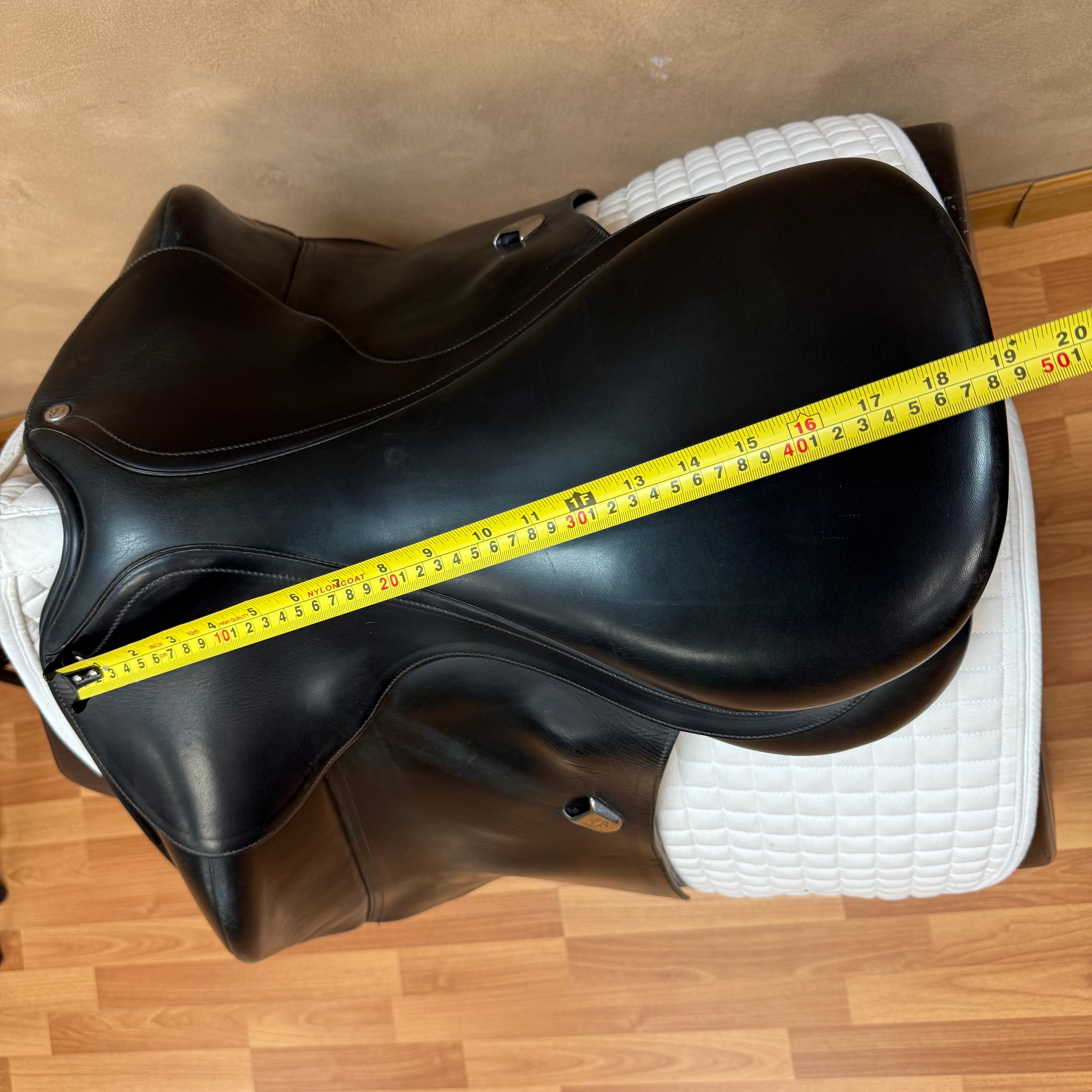 Used Bates Innova Dressage Saddle 18.5" Medium Tree