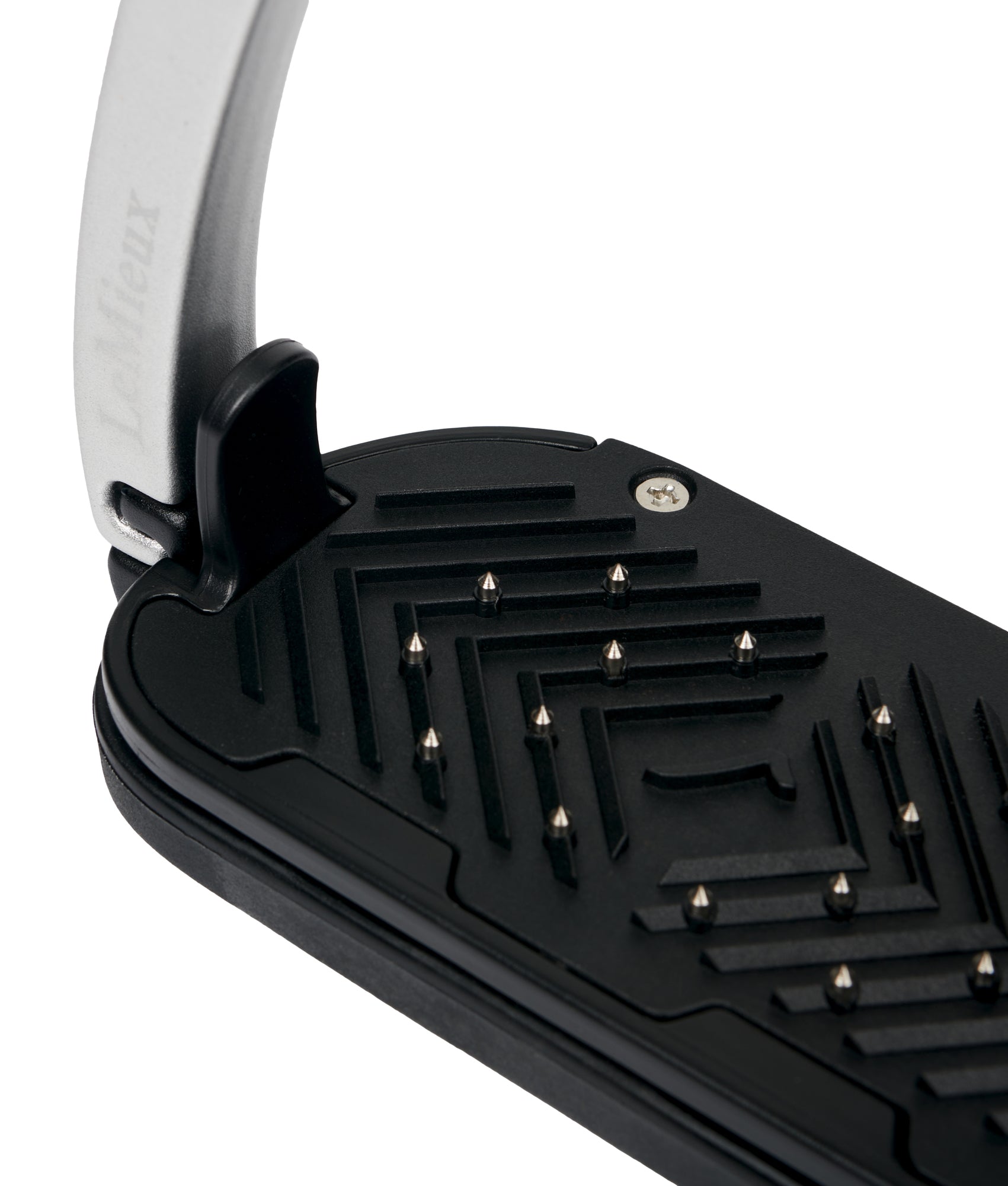 #color_black/aluminum