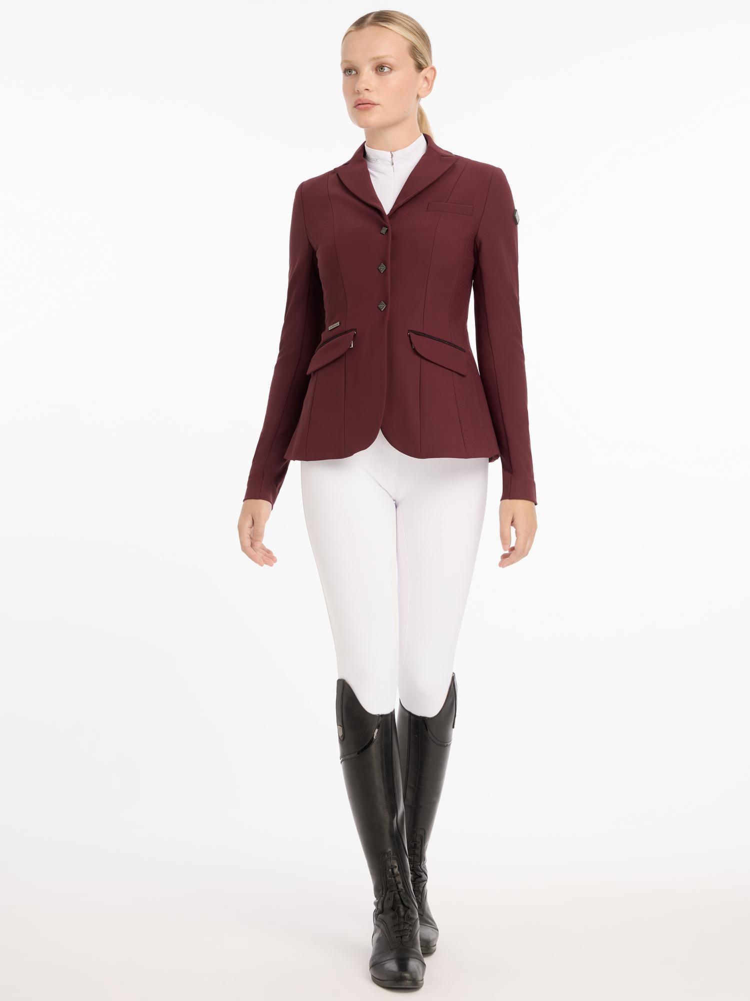 #color_burgundy