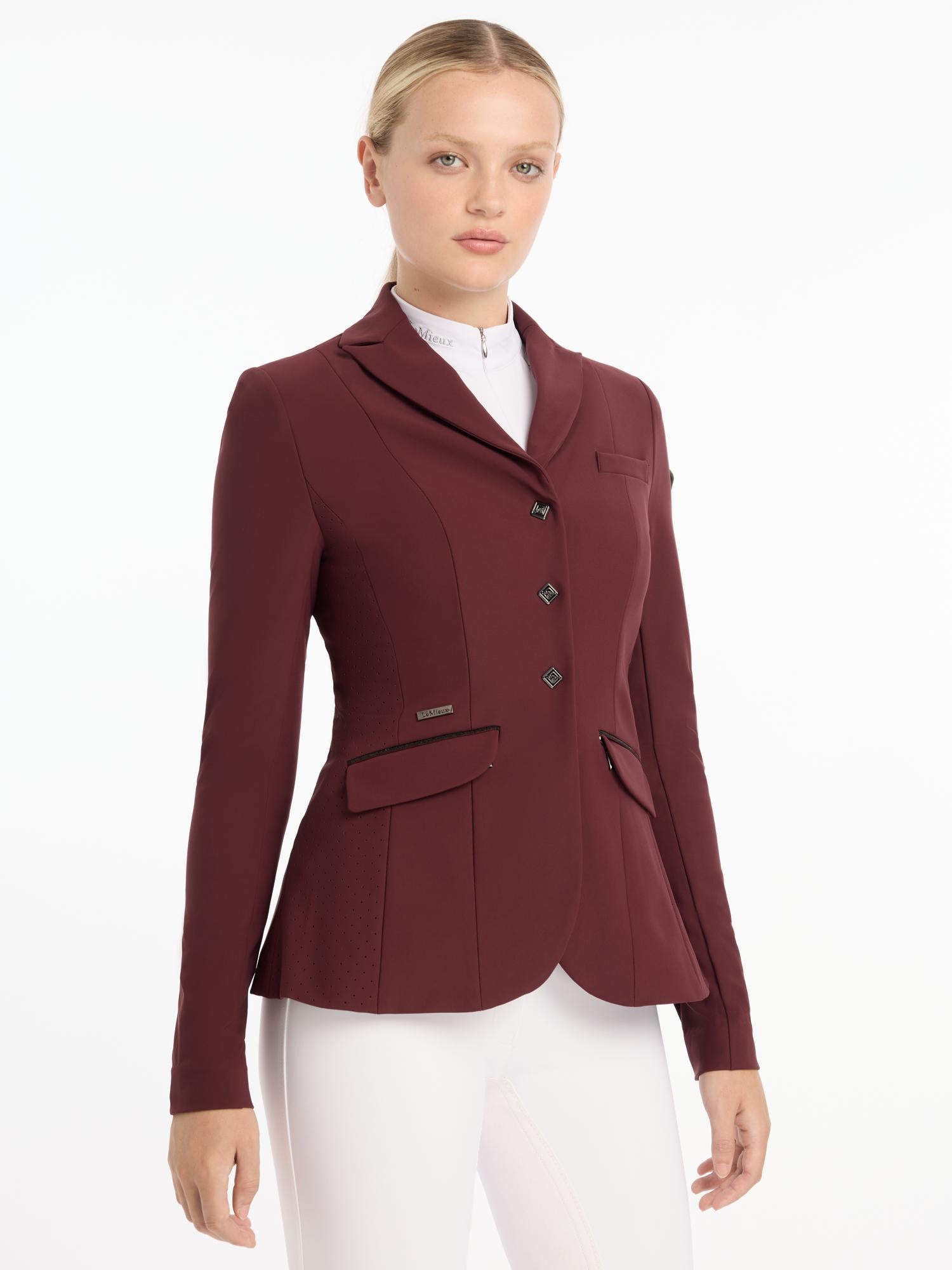 #color_burgundy