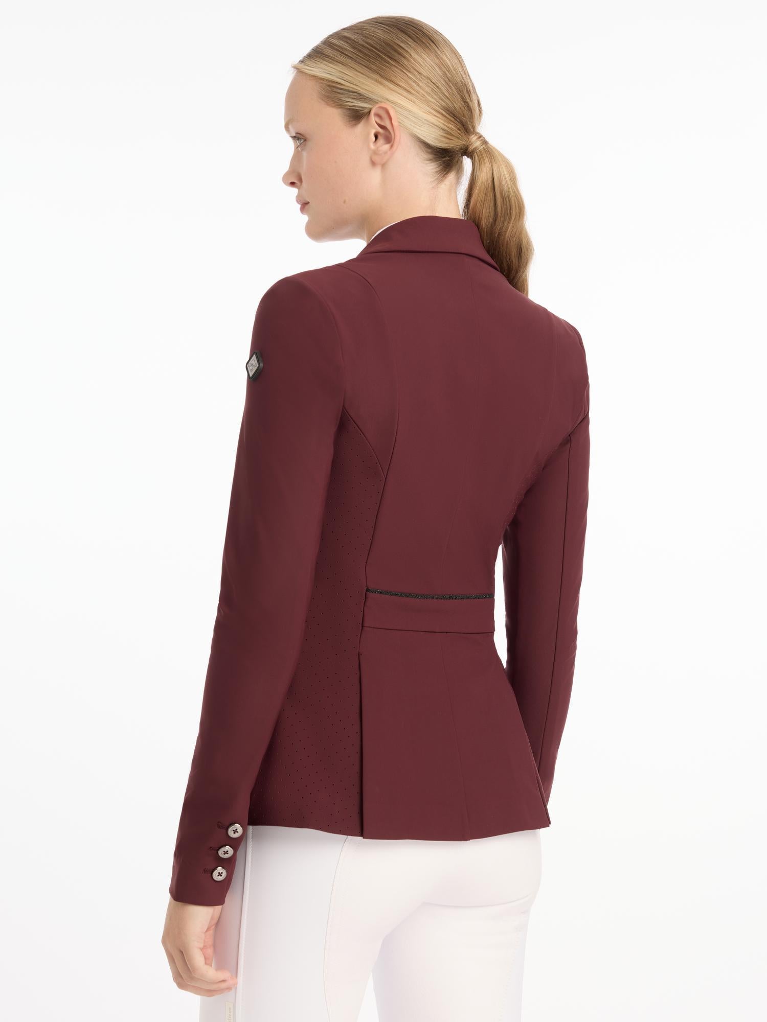 #color_burgundy