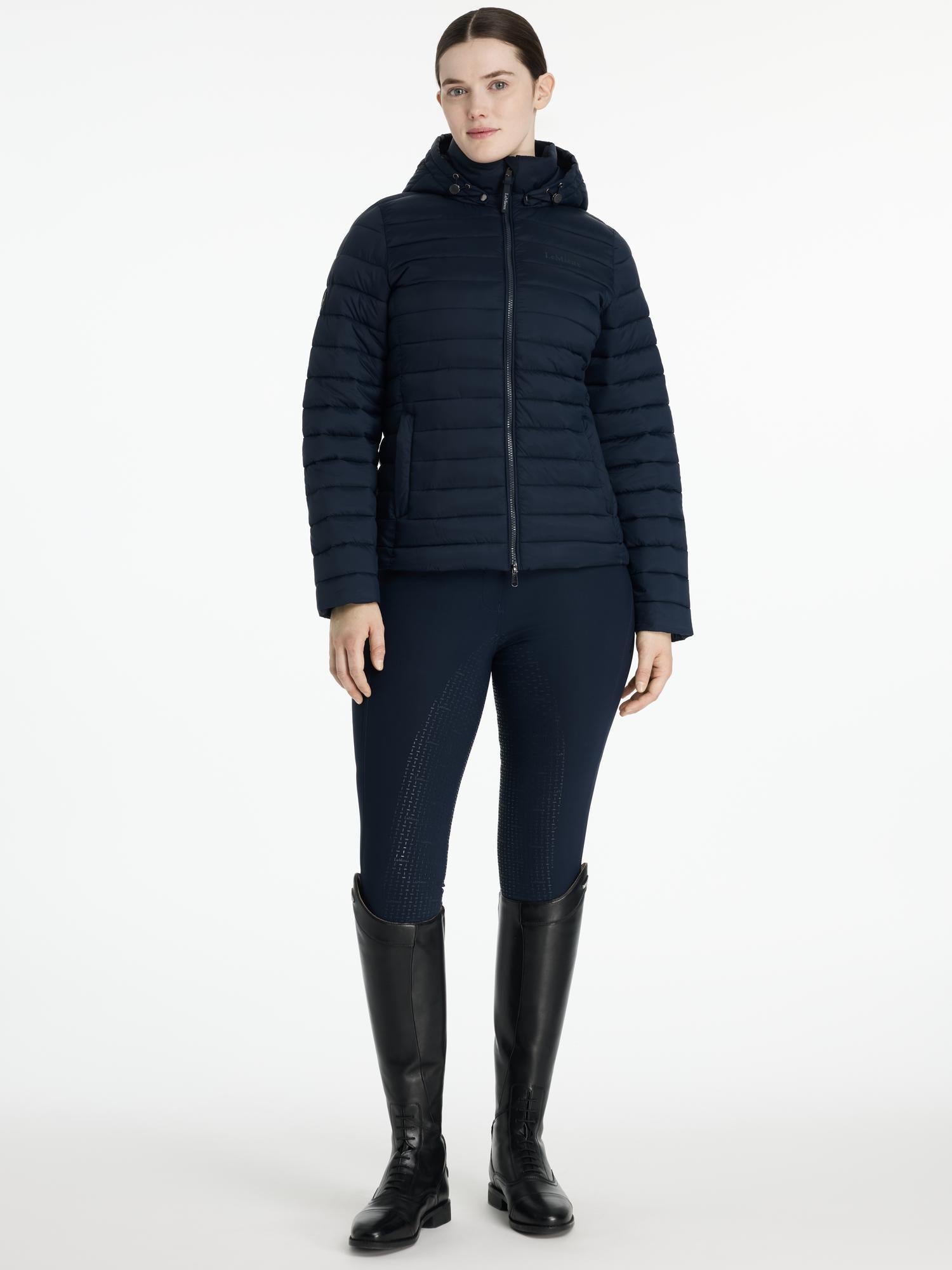 #color_navy